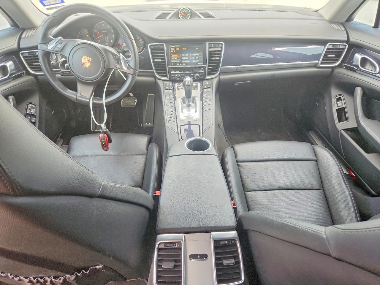 2014 Porsche Panamera 2 Черный vin: WP0AA2A73EL009774