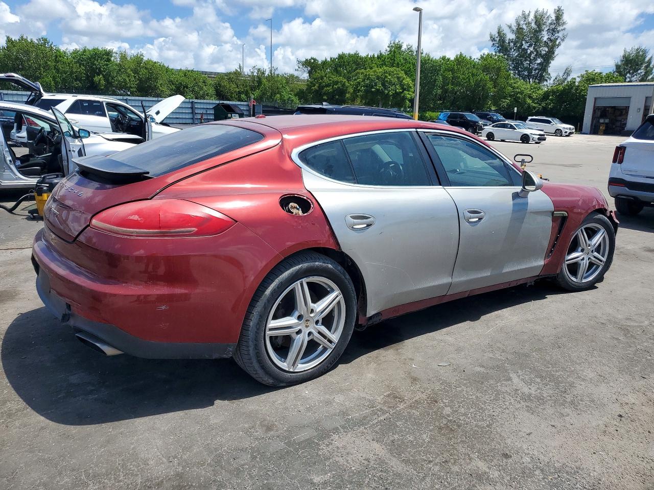 2015 Porsche Panamera 2 Бордовый vin: WP0AA2A73FL000977