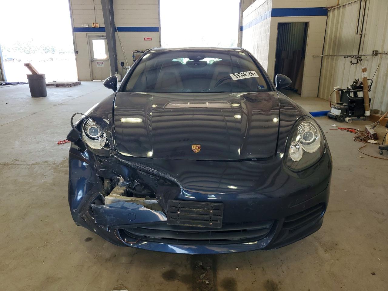 2015 Porsche Panamera 2 Blue vin: WP0AA2A73FL001448