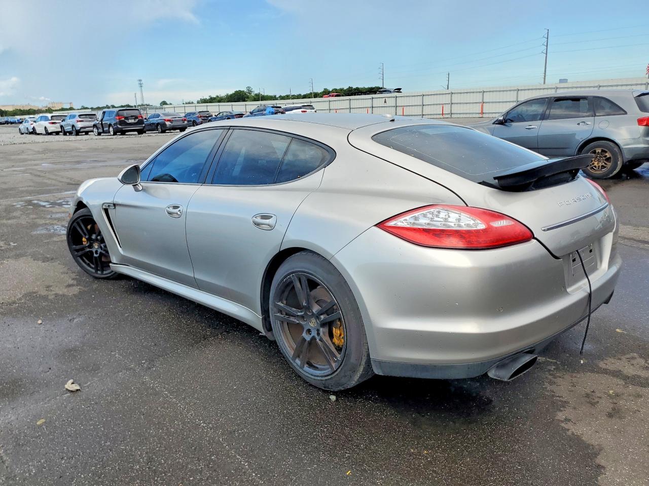 2011 Porsche Panamera 2 Silver vin: WP0AA2A74BL011190