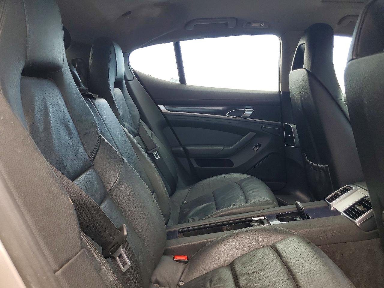 2011 Porsche Panamera 2 Silver vin: WP0AA2A74BL011190