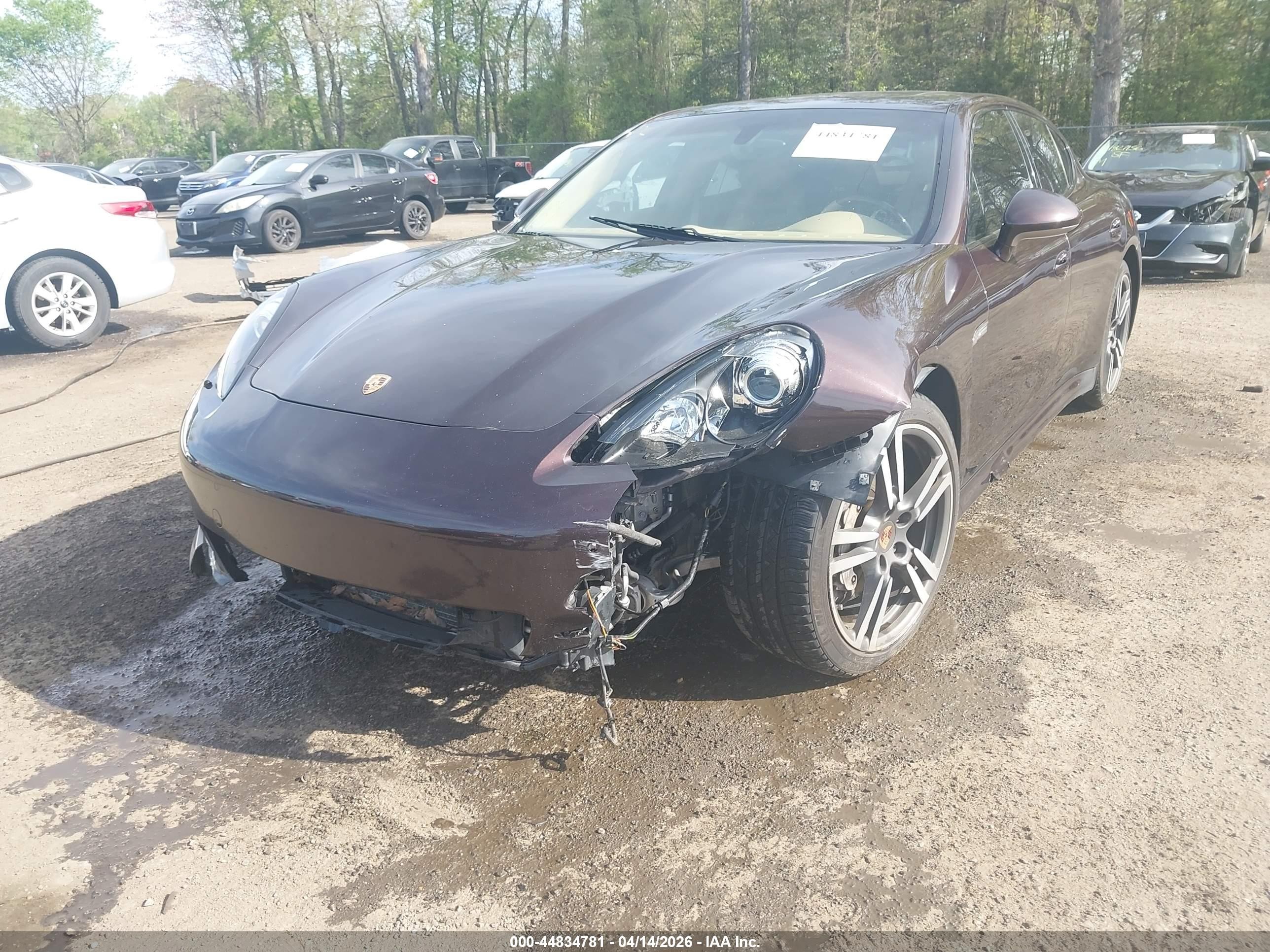 2013 Porsche Panamera 4 Бордовый vin: WP0AA2A74DL016523