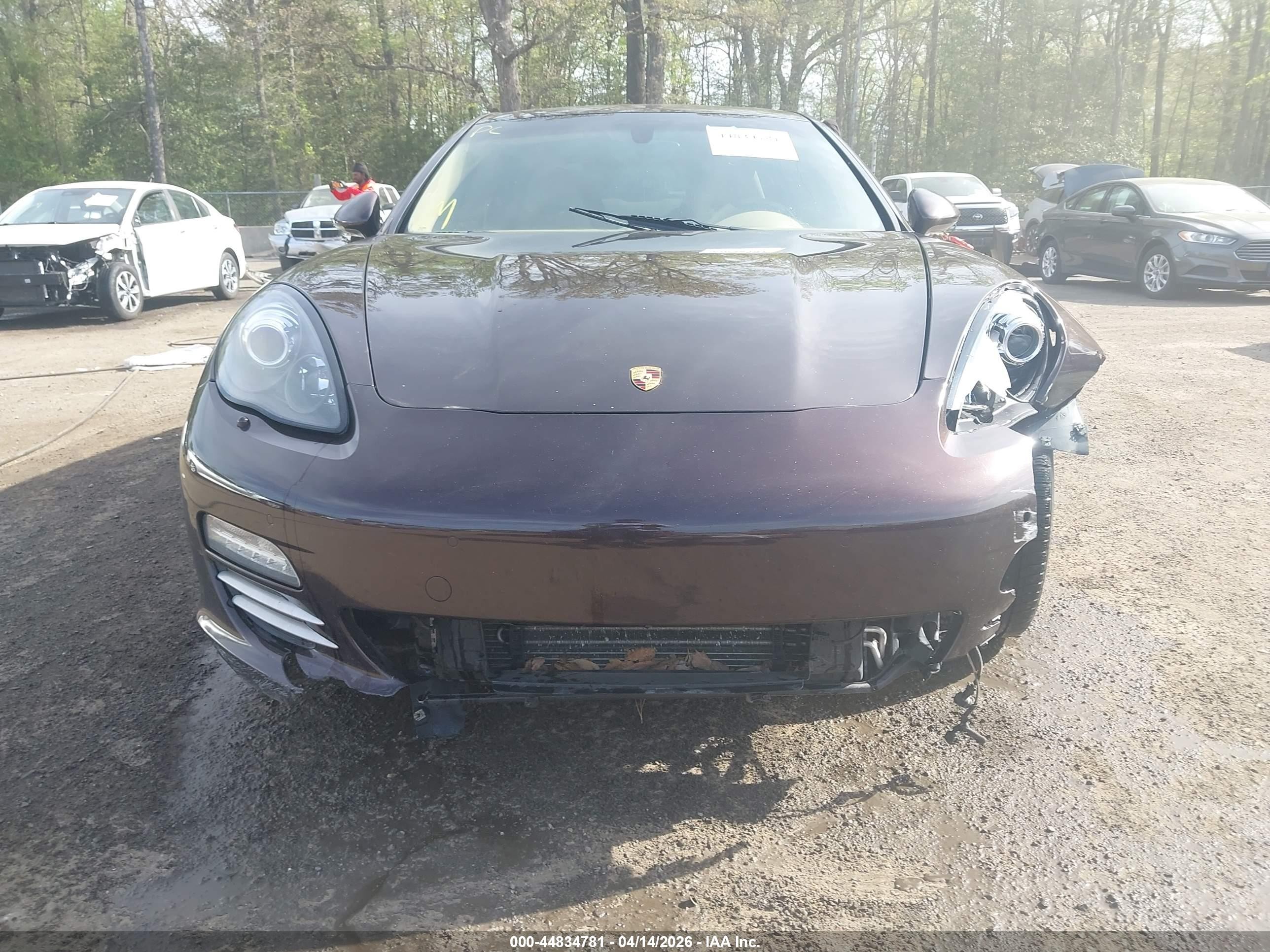 2013 Porsche Panamera 4 Бордовый vin: WP0AA2A74DL016523