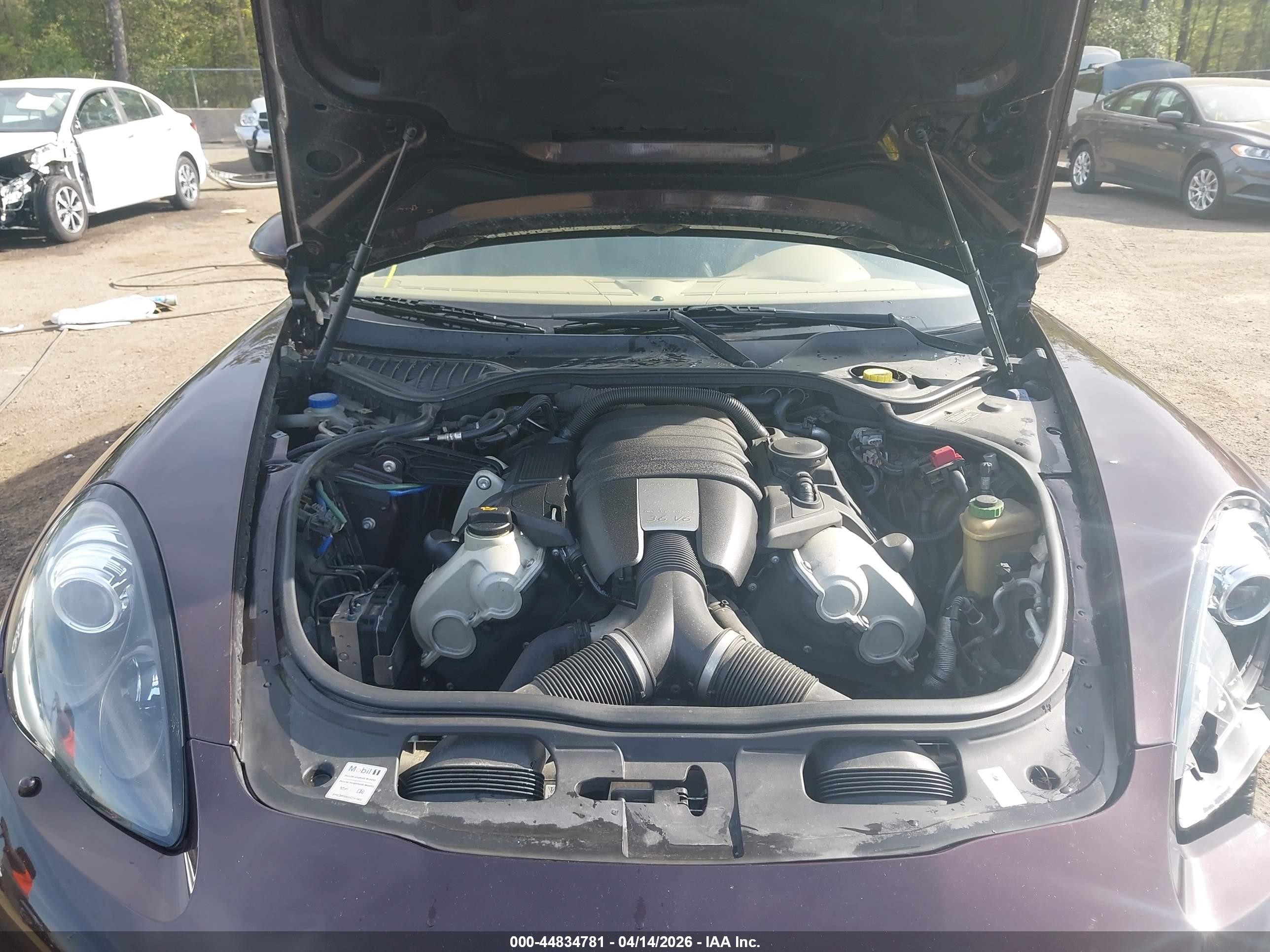 2013 Porsche Panamera 4 Бордовый vin: WP0AA2A74DL016523