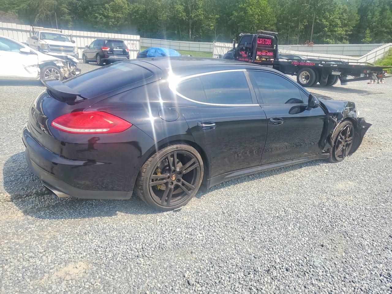 2014 Porsche Panamera 2 Black vin: WP0AA2A74EL005989