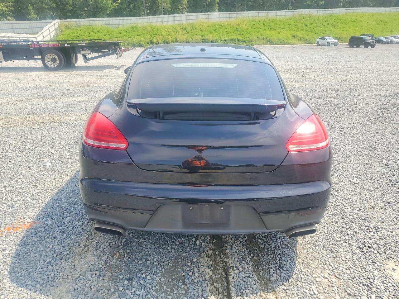 2014 Porsche Panamera 2 Black vin: WP0AA2A74EL005989
