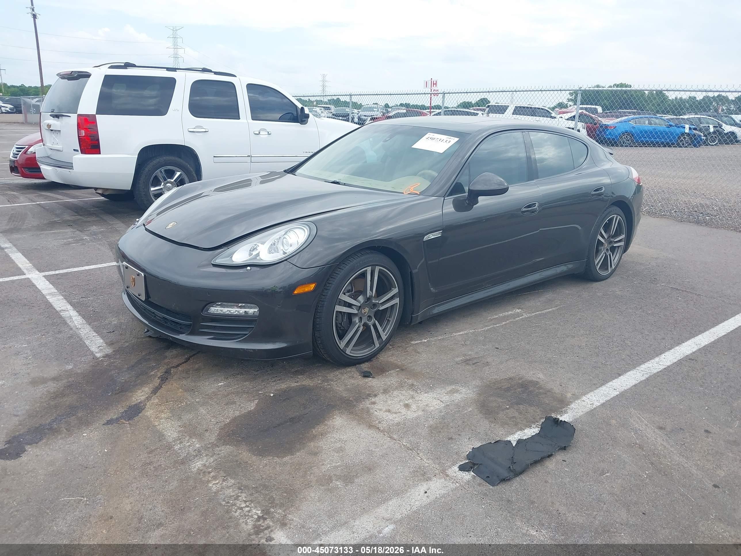 2012 Porsche Panamera 4 Brown vin: WP0AA2A75CL010034