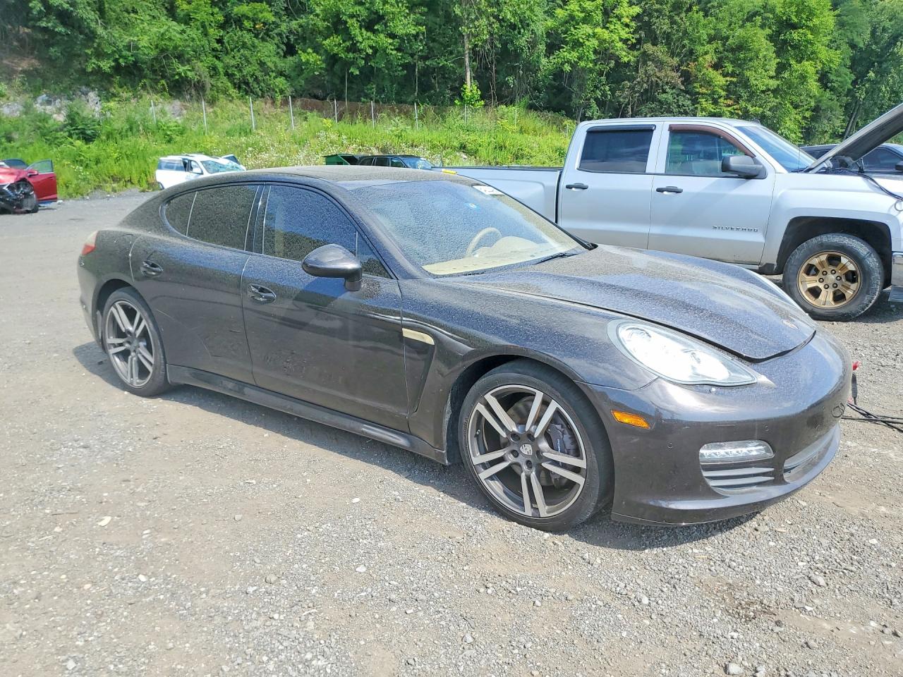 2012 Porsche Panamera 2 Brown vin: WP0AA2A75CL072582