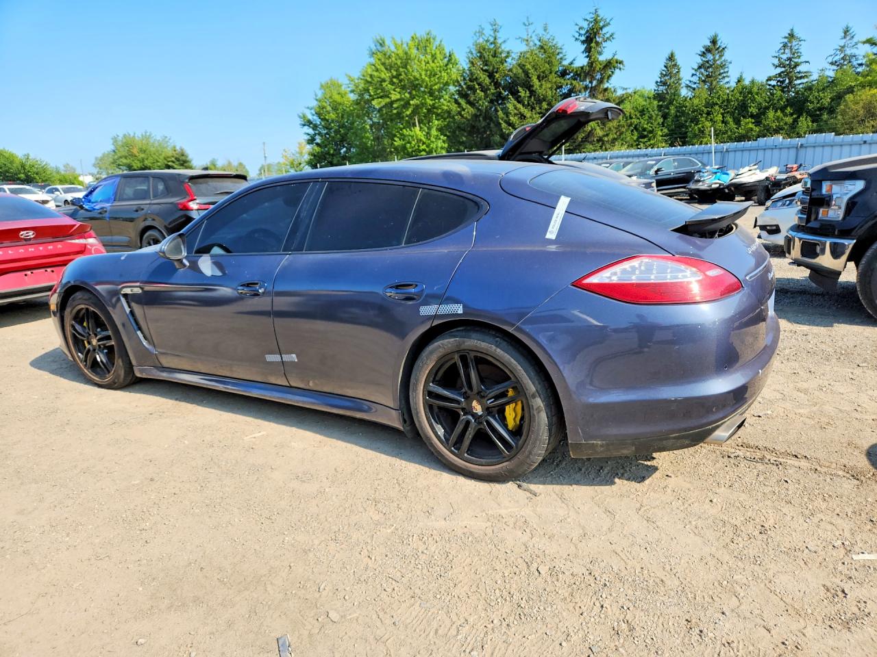 2011 Porsche Panamera 2 Gray vin: WP0AA2A76BL014785