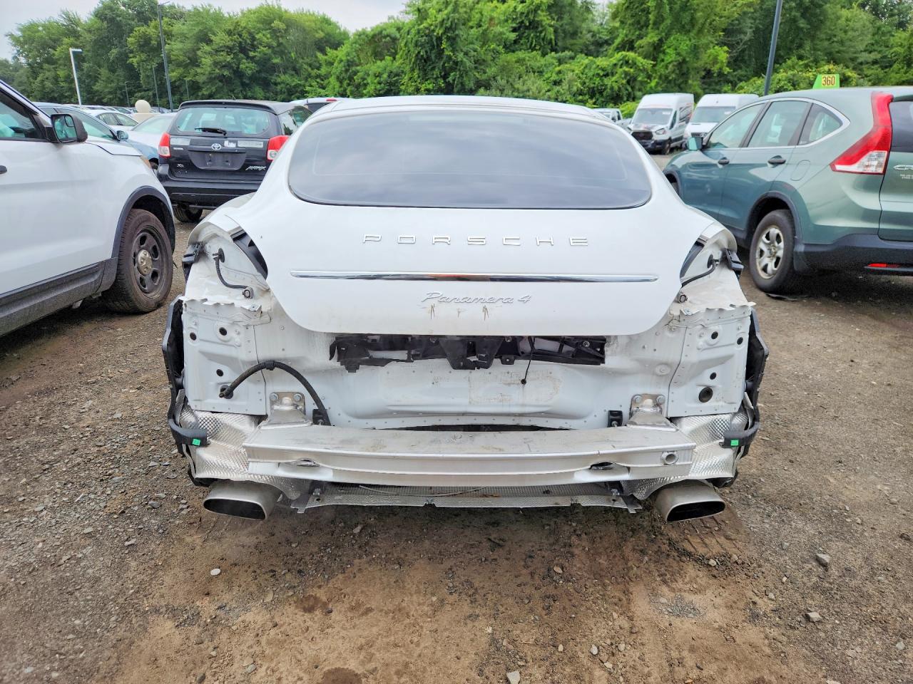 2012 Porsche Panamera 2 Белый vin: WP0AA2A76CL070663