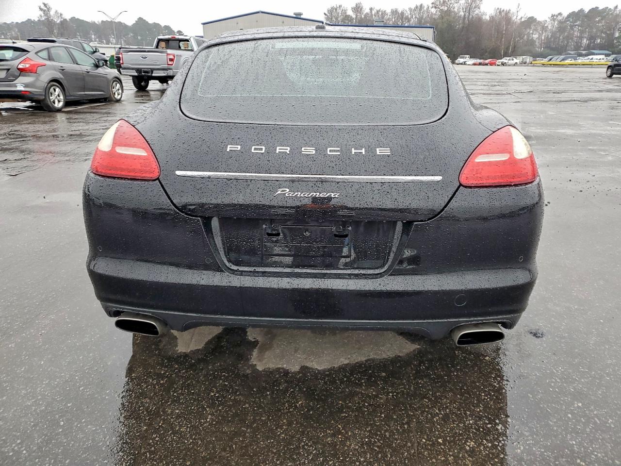 2013 Porsche Panamera 2 Black vin: WP0AA2A76DL012120