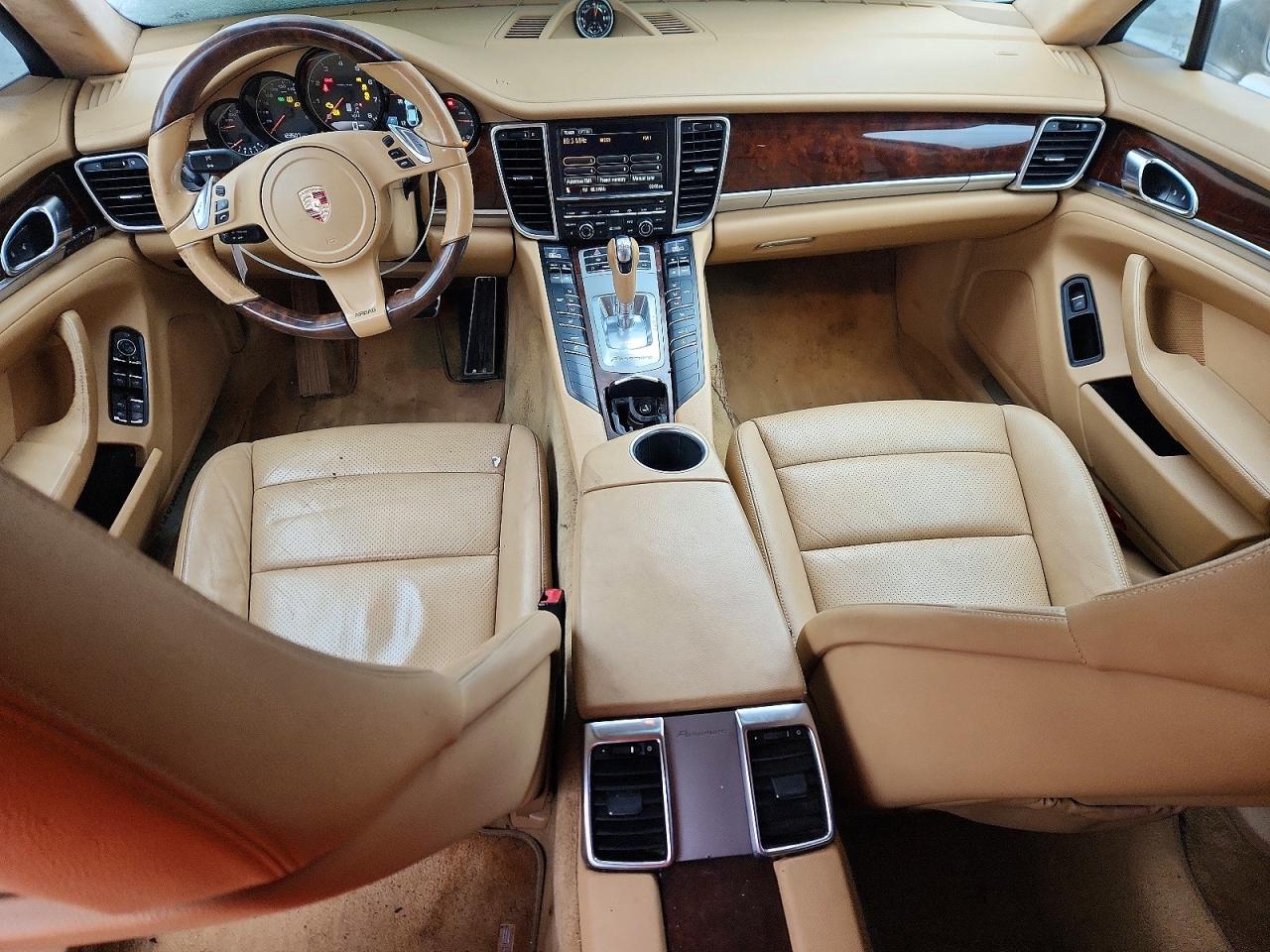 2013 Porsche Panamera 2 Желто-коричневый vin: WP0AA2A76DL013817