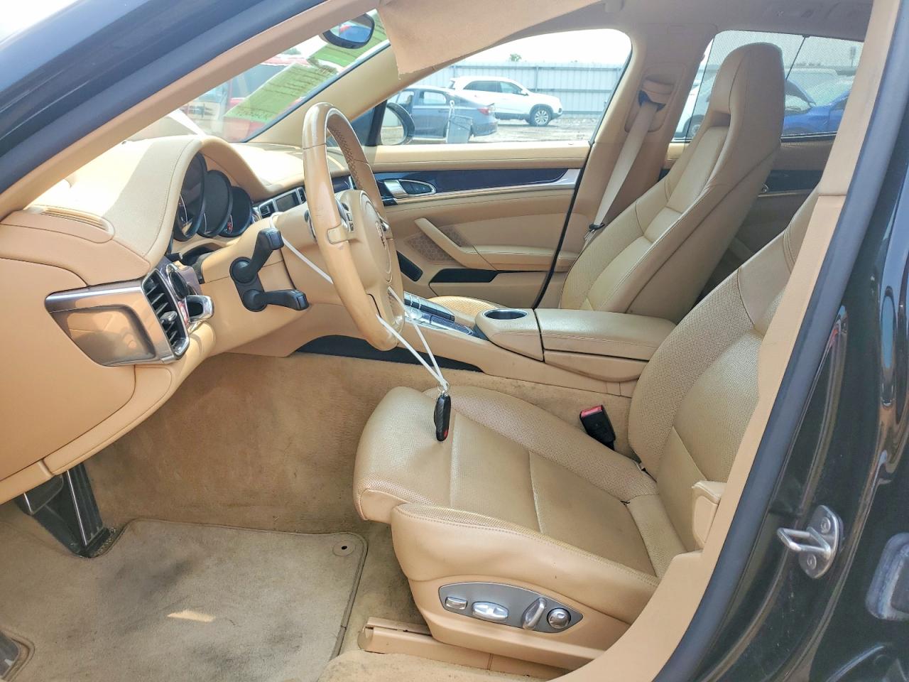 2014 Porsche Panamera 2 Black vin: WP0AA2A76EL006142