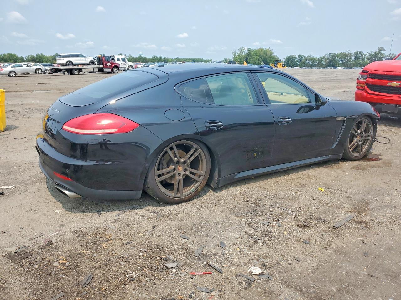 2014 Porsche Panamera 2 Black vin: WP0AA2A76EL006142