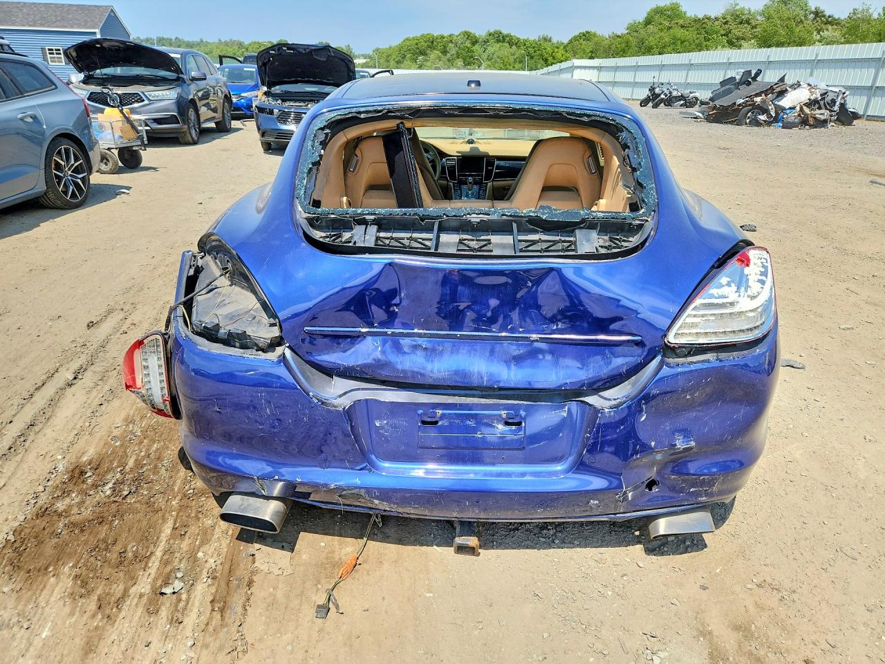 2012 Porsche Panamera 2 Blue vin: WP0AA2A77CL014618