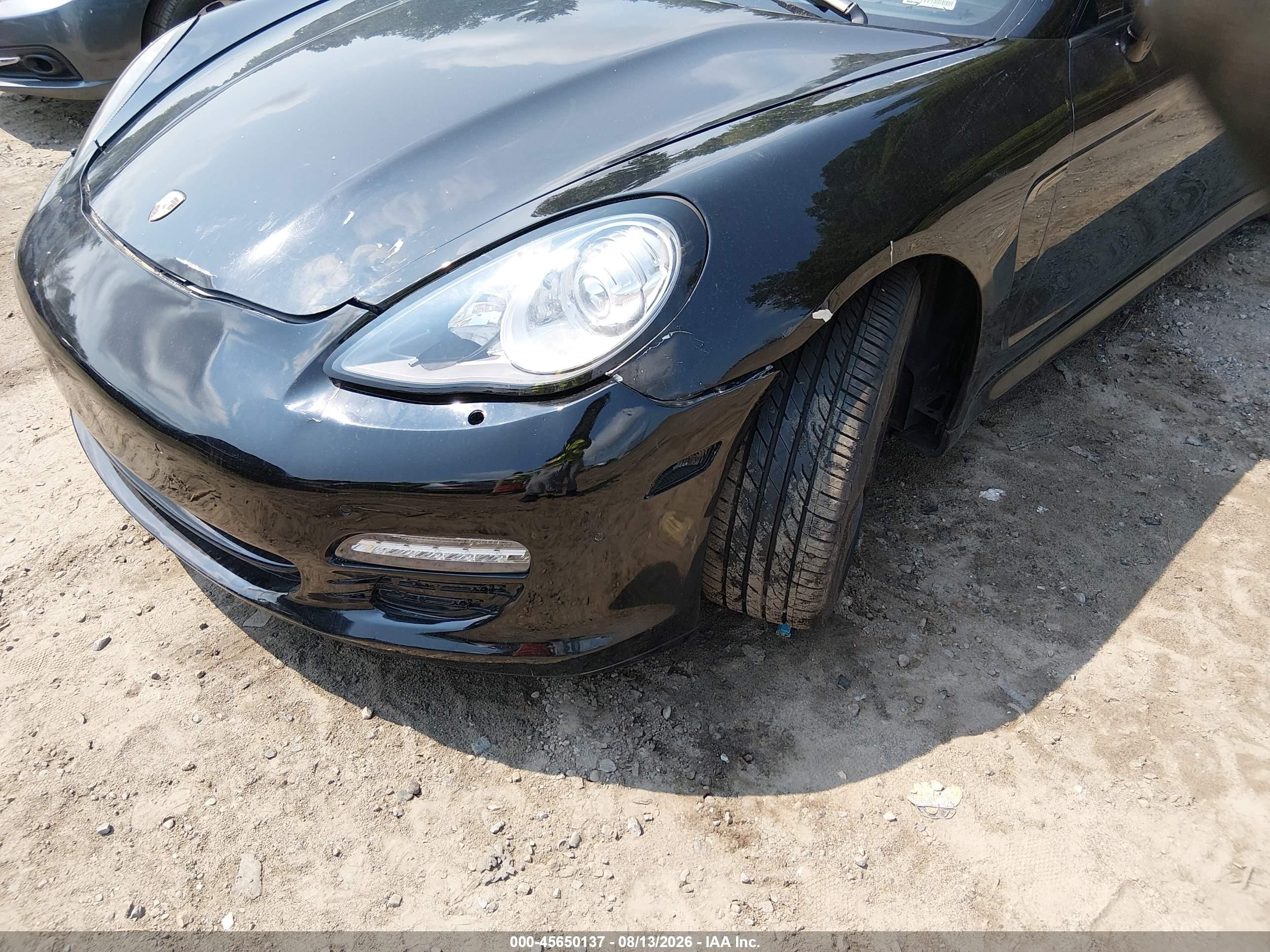 2012 Porsche Panamera 4 Black vin: WP0AA2A77CL072065