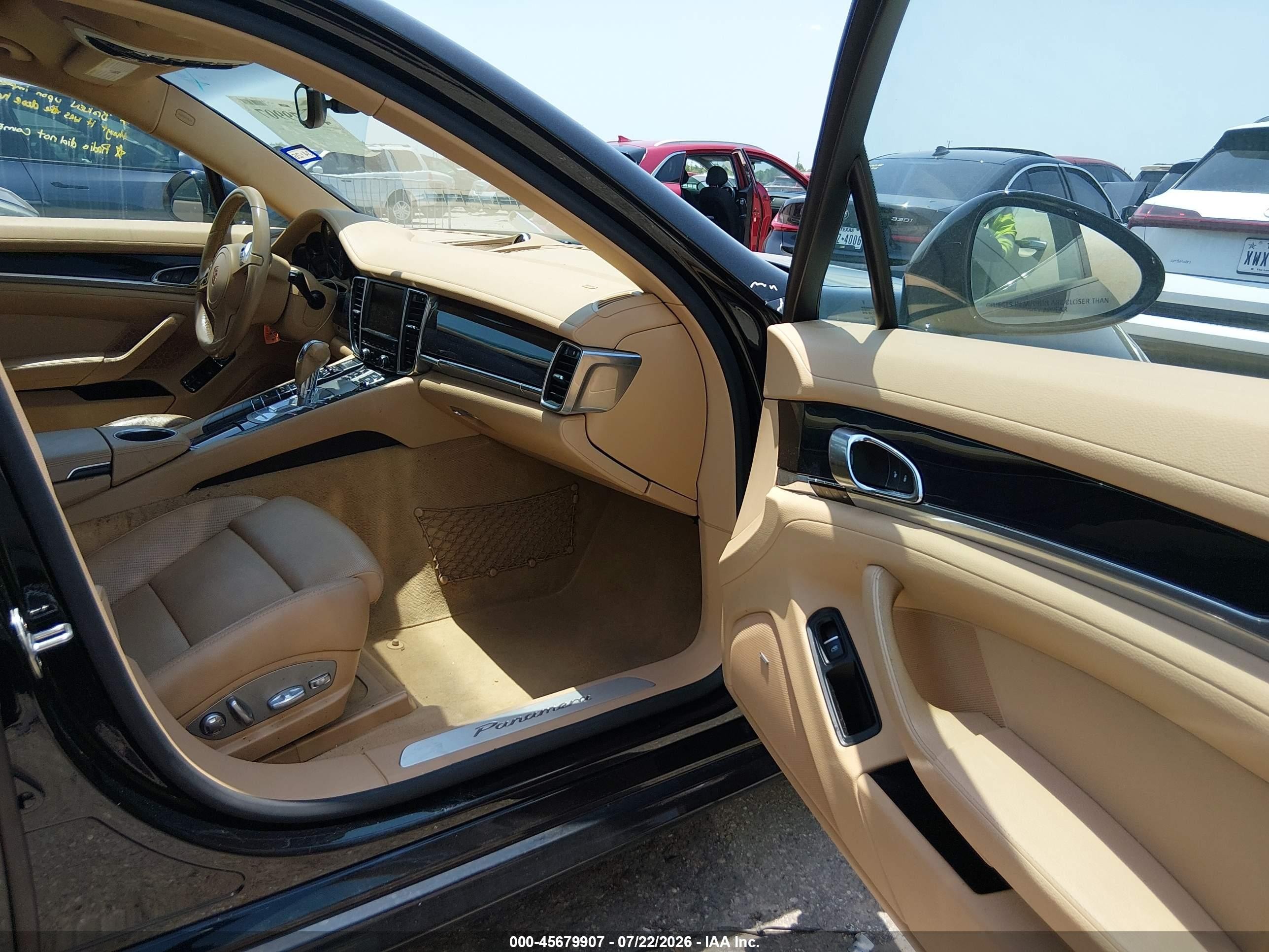 2014 Porsche Panamera 4 Black vin: WP0AA2A77EL014427