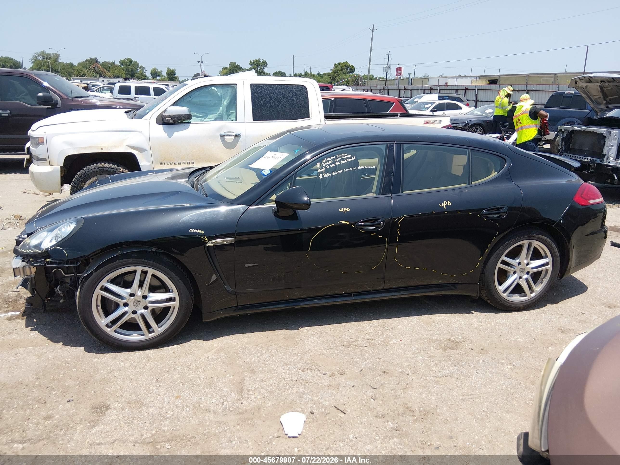 2014 Porsche Panamera 4 Black vin: WP0AA2A77EL014427