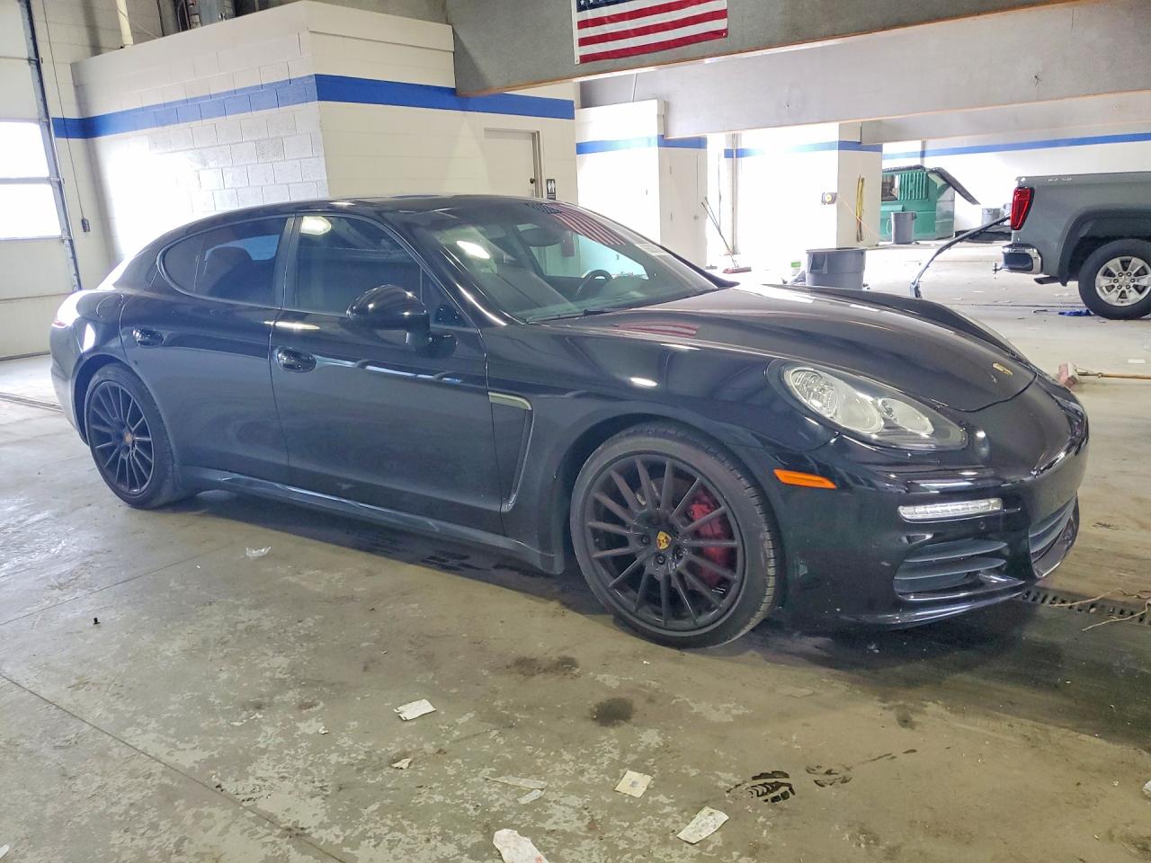 2015 Porsche Panamera 2 Черный vin: WP0AA2A77FL002411