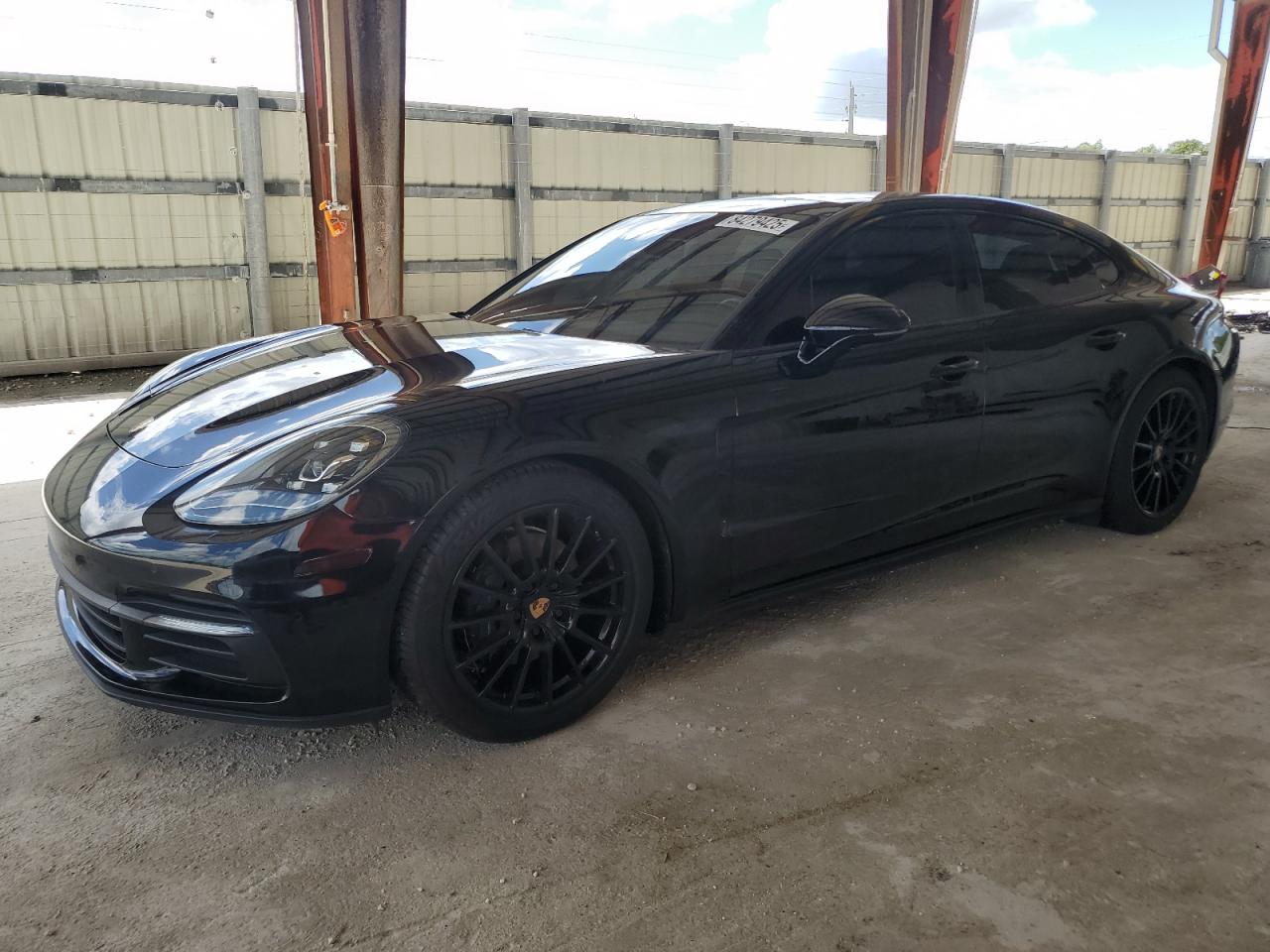 2018 Porsche Panamera 4 Black vin: WP0AA2A77JL100234