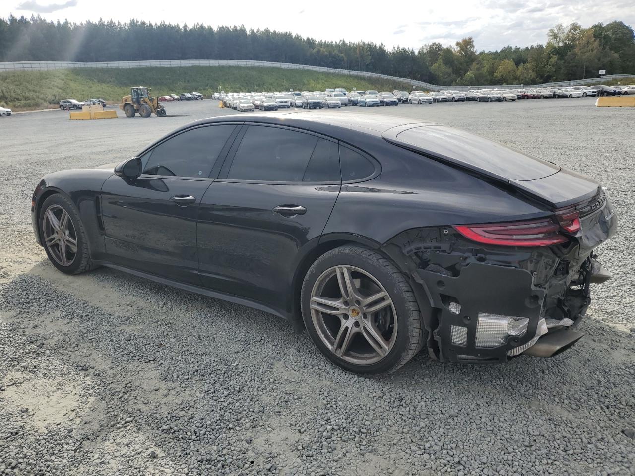 2018 Porsche Panamera 4 Черный vin: WP0AA2A77JL110357