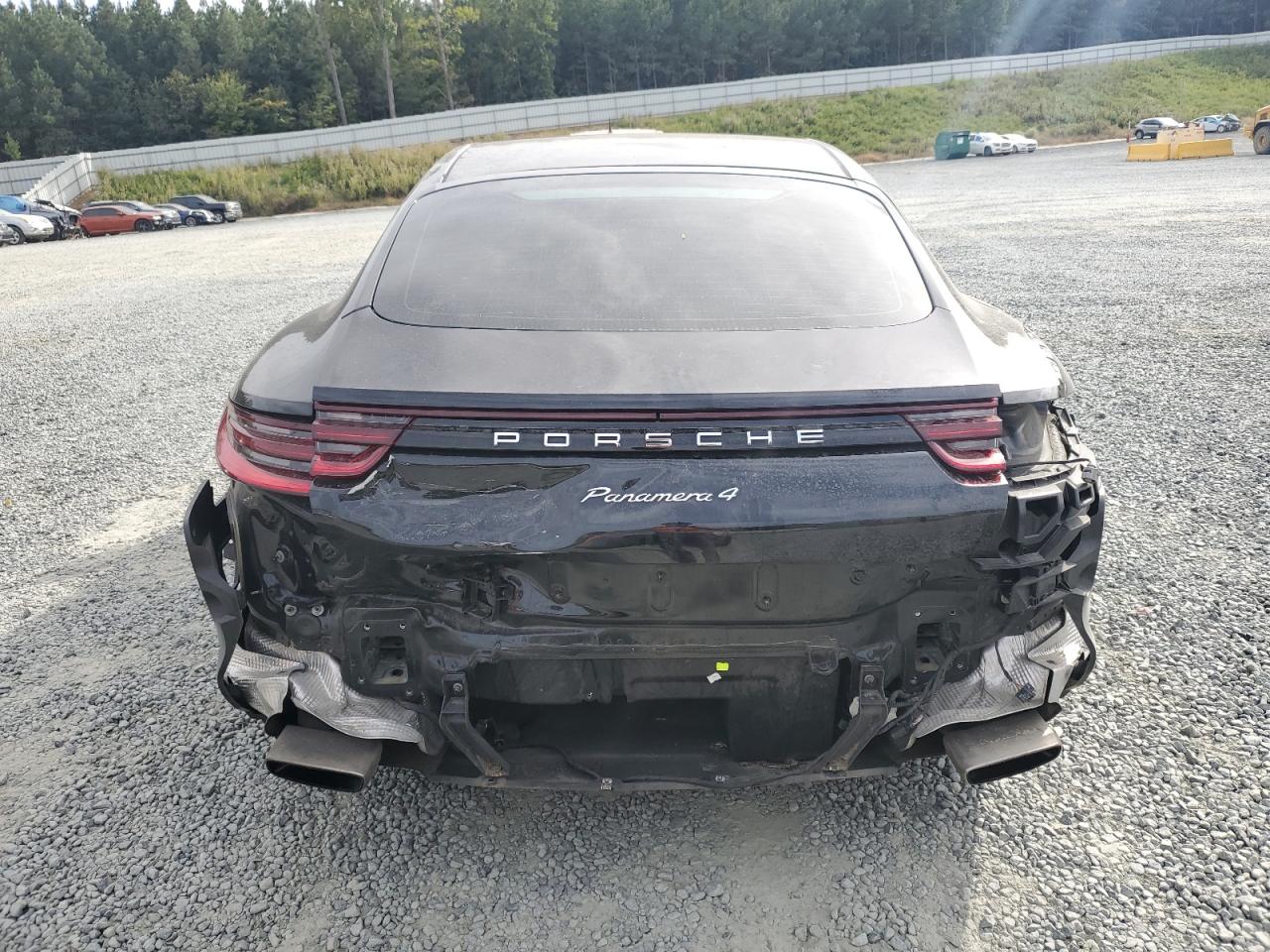 2018 Porsche Panamera 4 Черный vin: WP0AA2A77JL110357