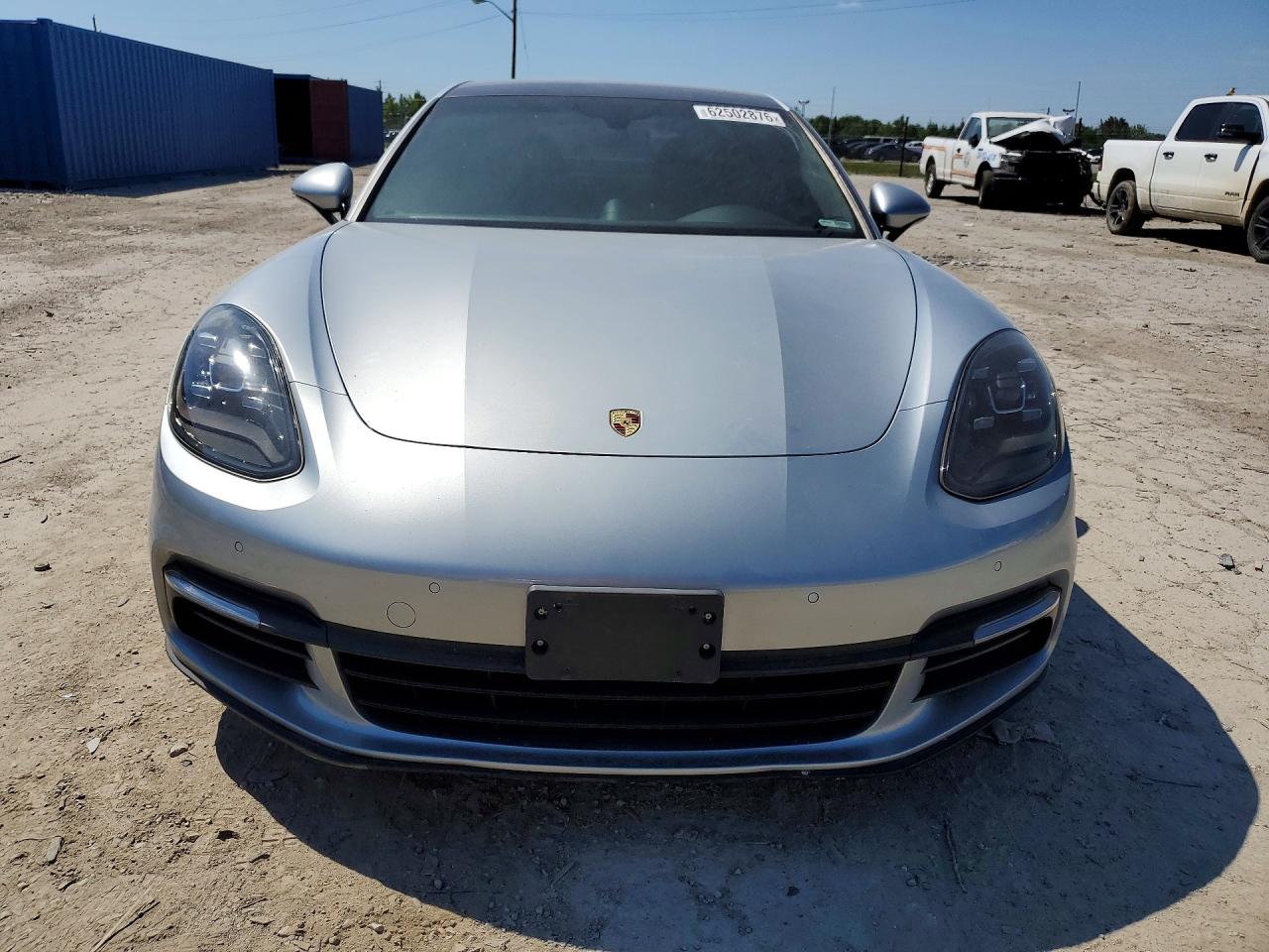 2018 Porsche Panamera 4 Silver vin: WP0AA2A77JL119804