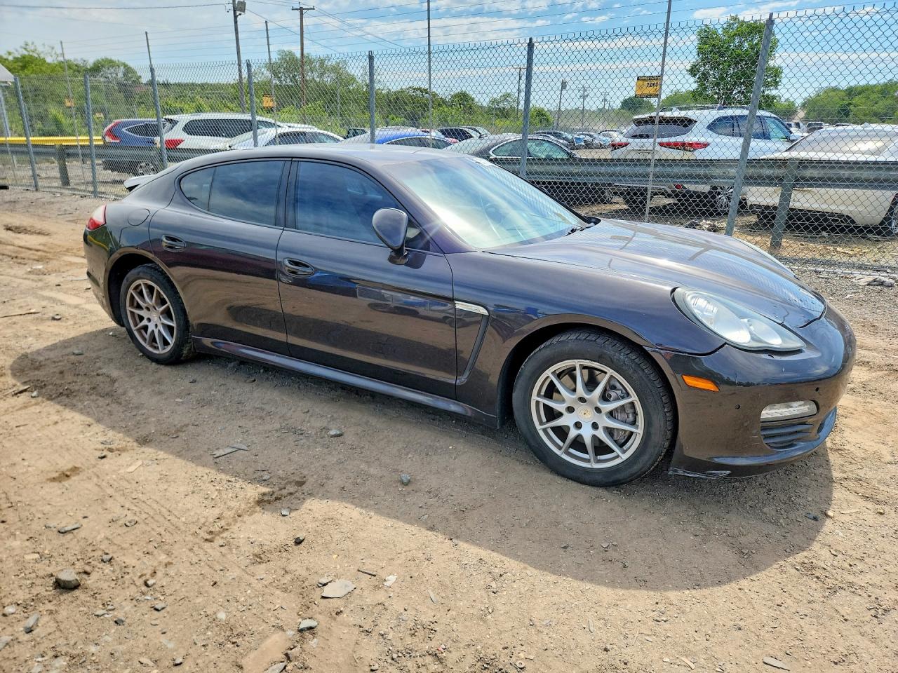 2011 Porsche Panamera 2 Серый vin: WP0AA2A78BL010785