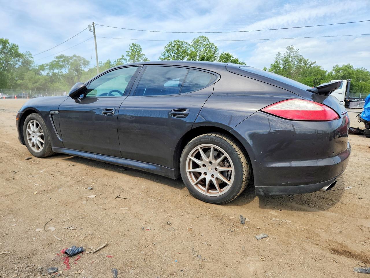 2011 Porsche Panamera 2 Серый vin: WP0AA2A78BL010785