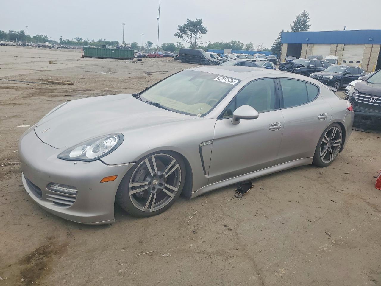 2011 Porsche Panamera 2 Silver vin: WP0AA2A78BL016599