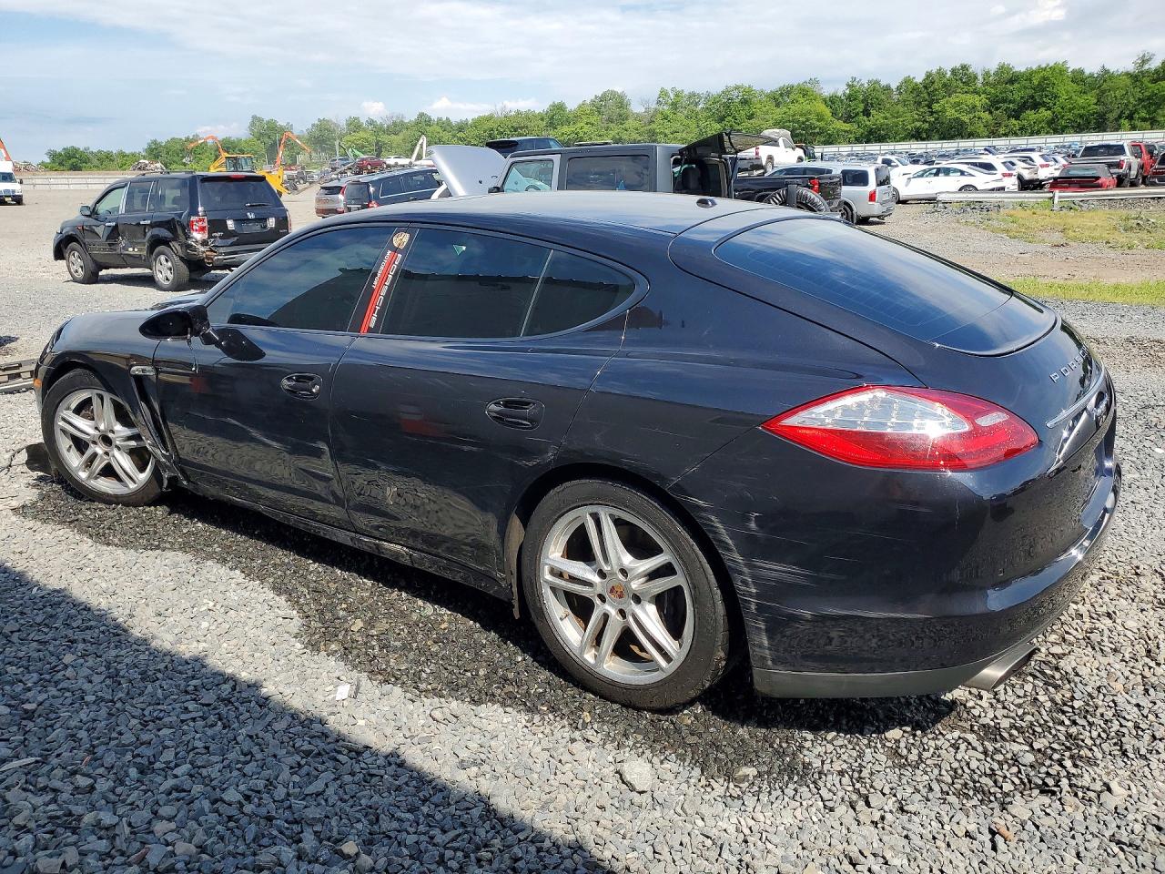 2013 Porsche Panamera 2 Black vin: WP0AA2A78DL016198