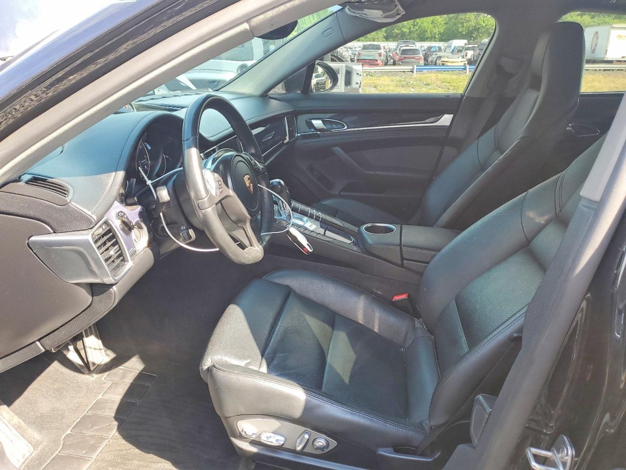 2013 Porsche Panamera 2 Black vin: WP0AA2A78DL016198