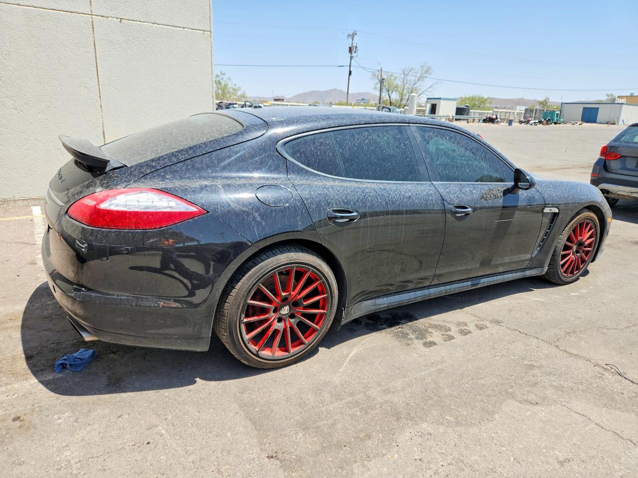 2011 Porsche Panamera 2/4 Black vin: WP0AA2A79BL013677