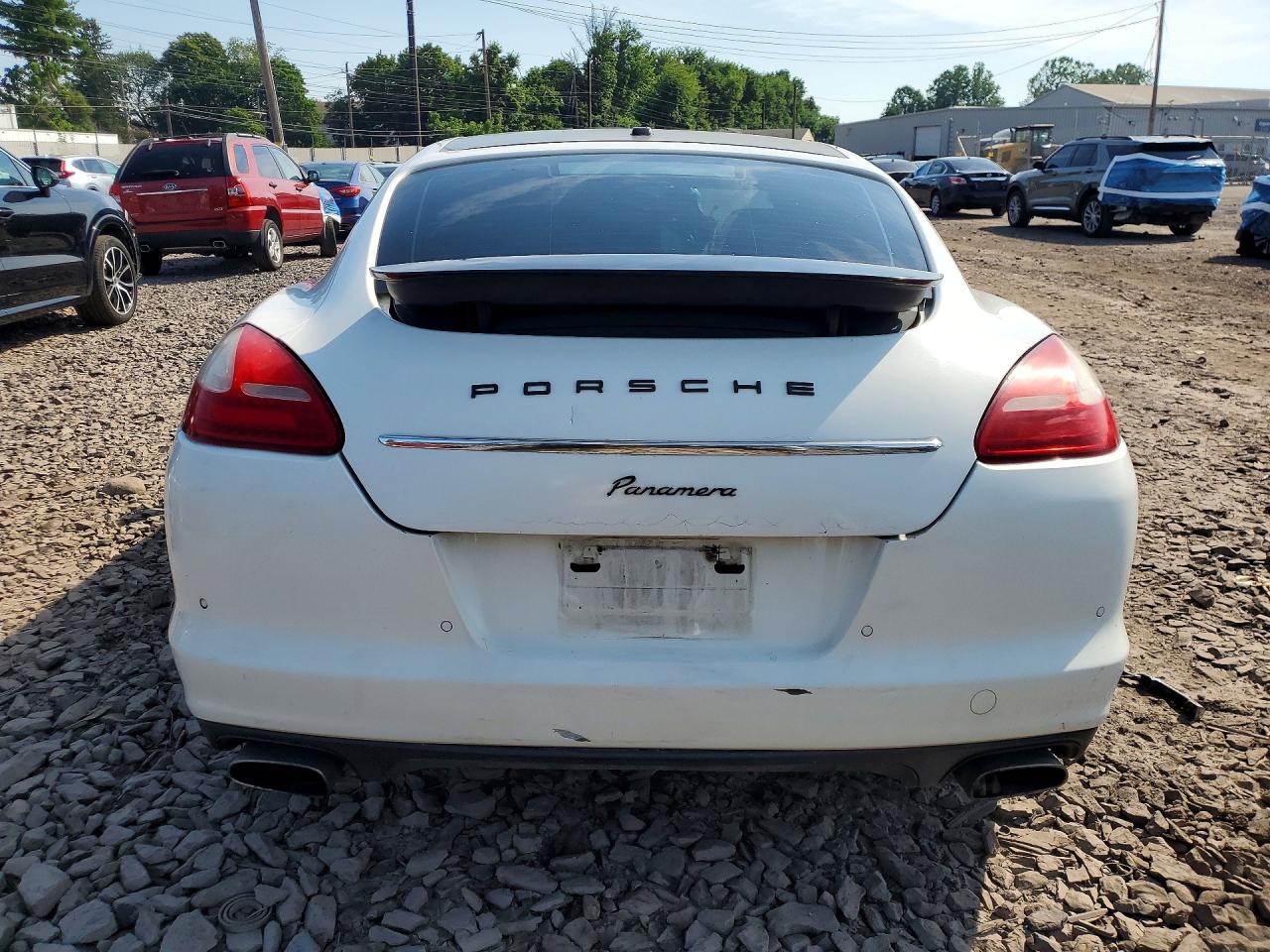 2012 Porsche Panamera 2 White vin: WP0AA2A79CL015267