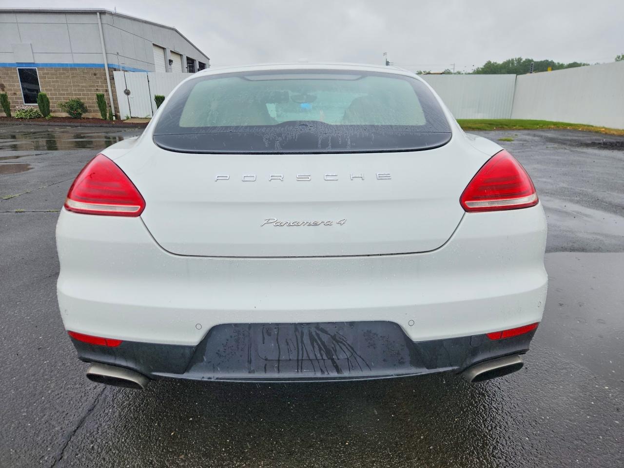 2015 Porsche Panamera 4s White vin: WP0AA2A79FL004998