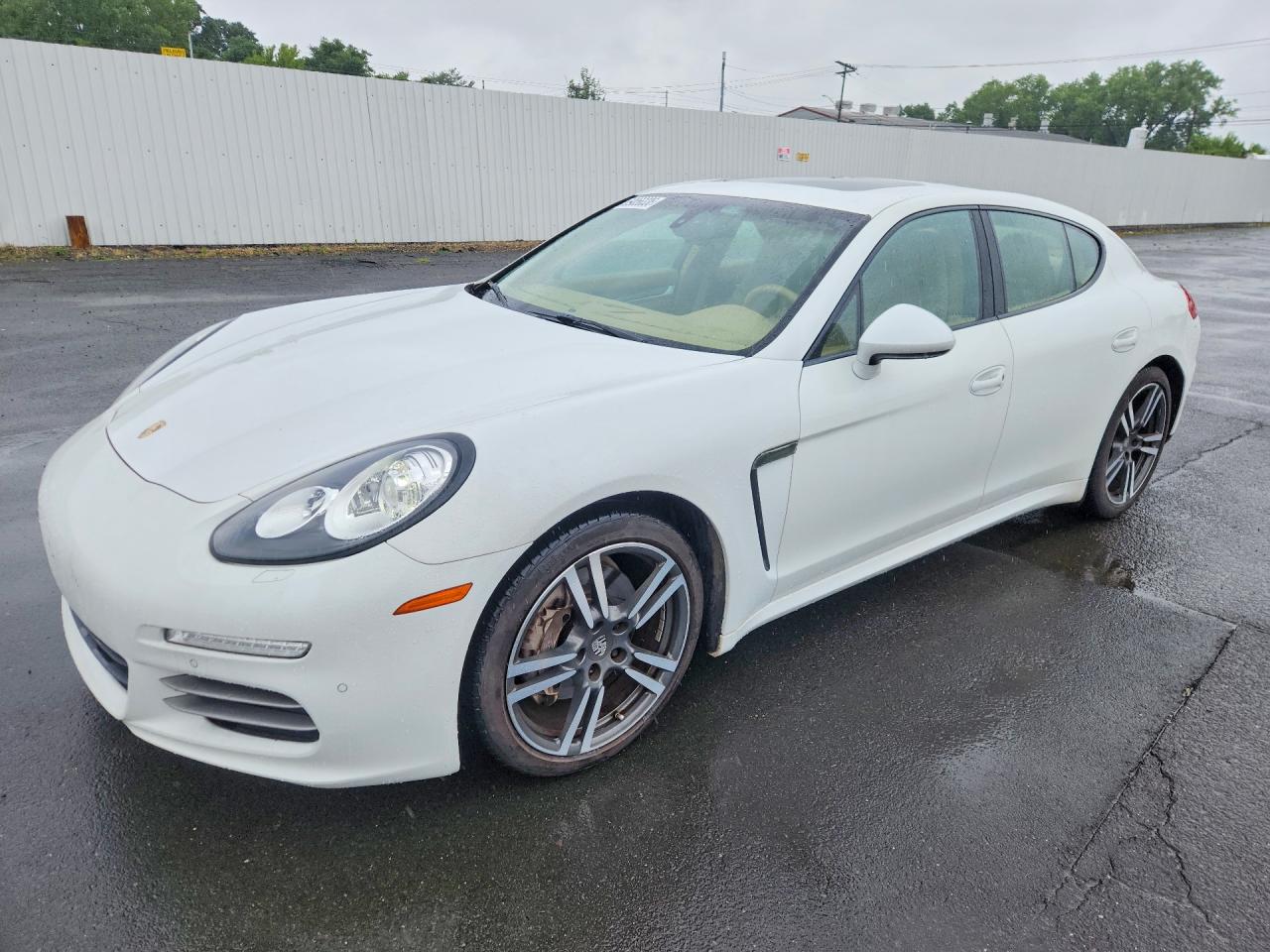 2015 Porsche Panamera 4s White vin: WP0AA2A79FL004998