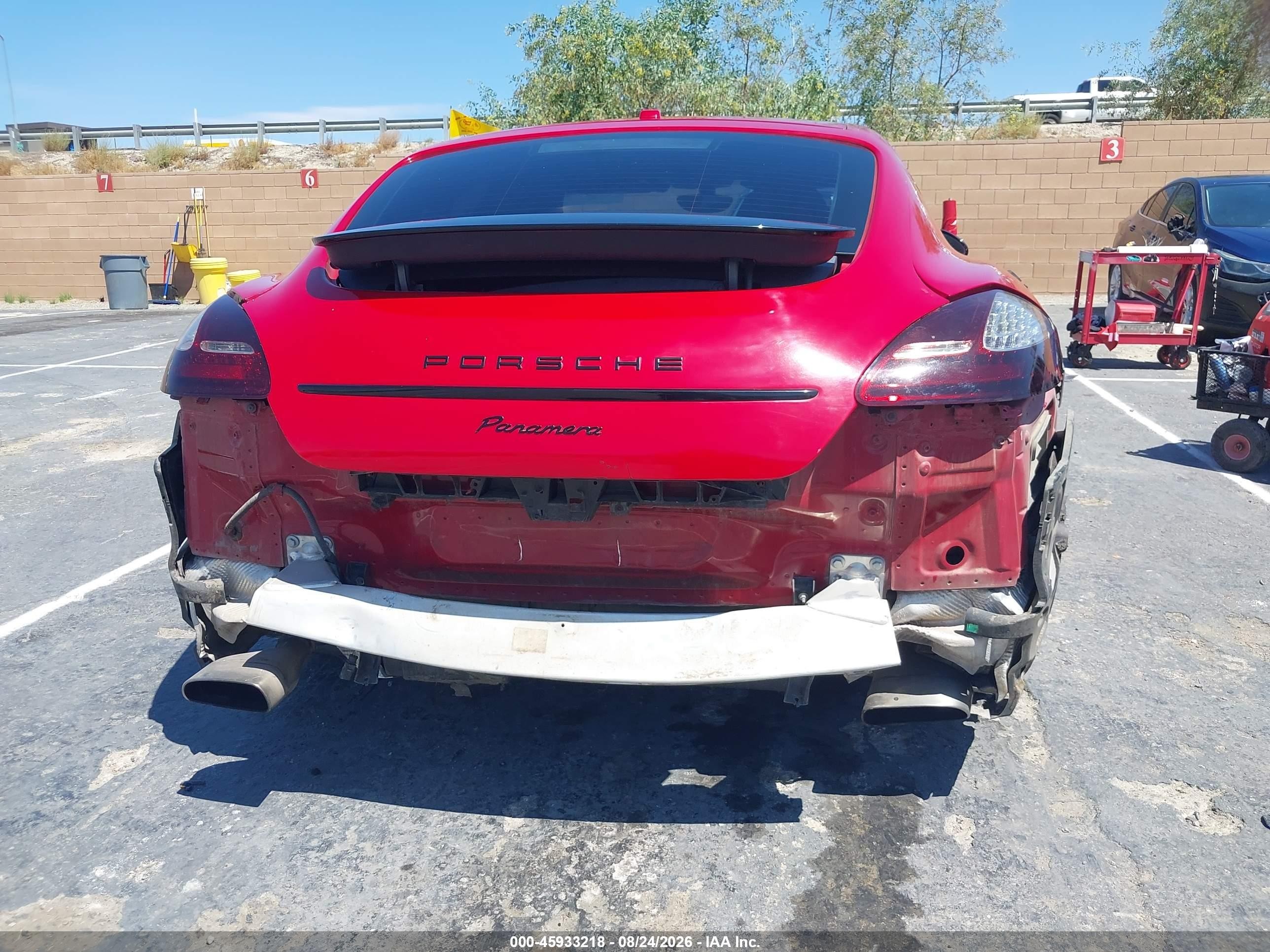 2011 Porsche Panamera 4 Red vin: WP0AA2A7XBL012375