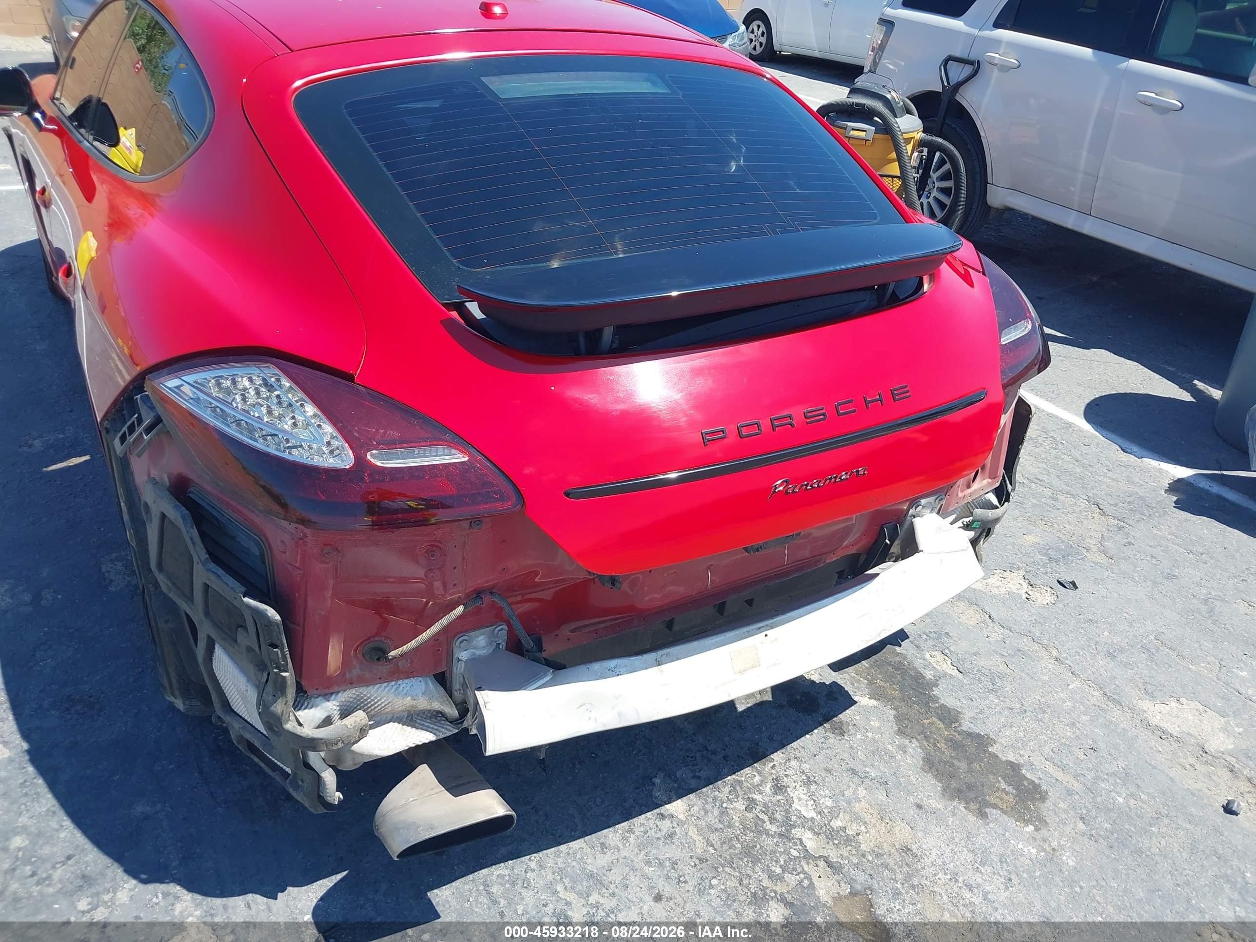 2011 Porsche Panamera 4 Red vin: WP0AA2A7XBL012375