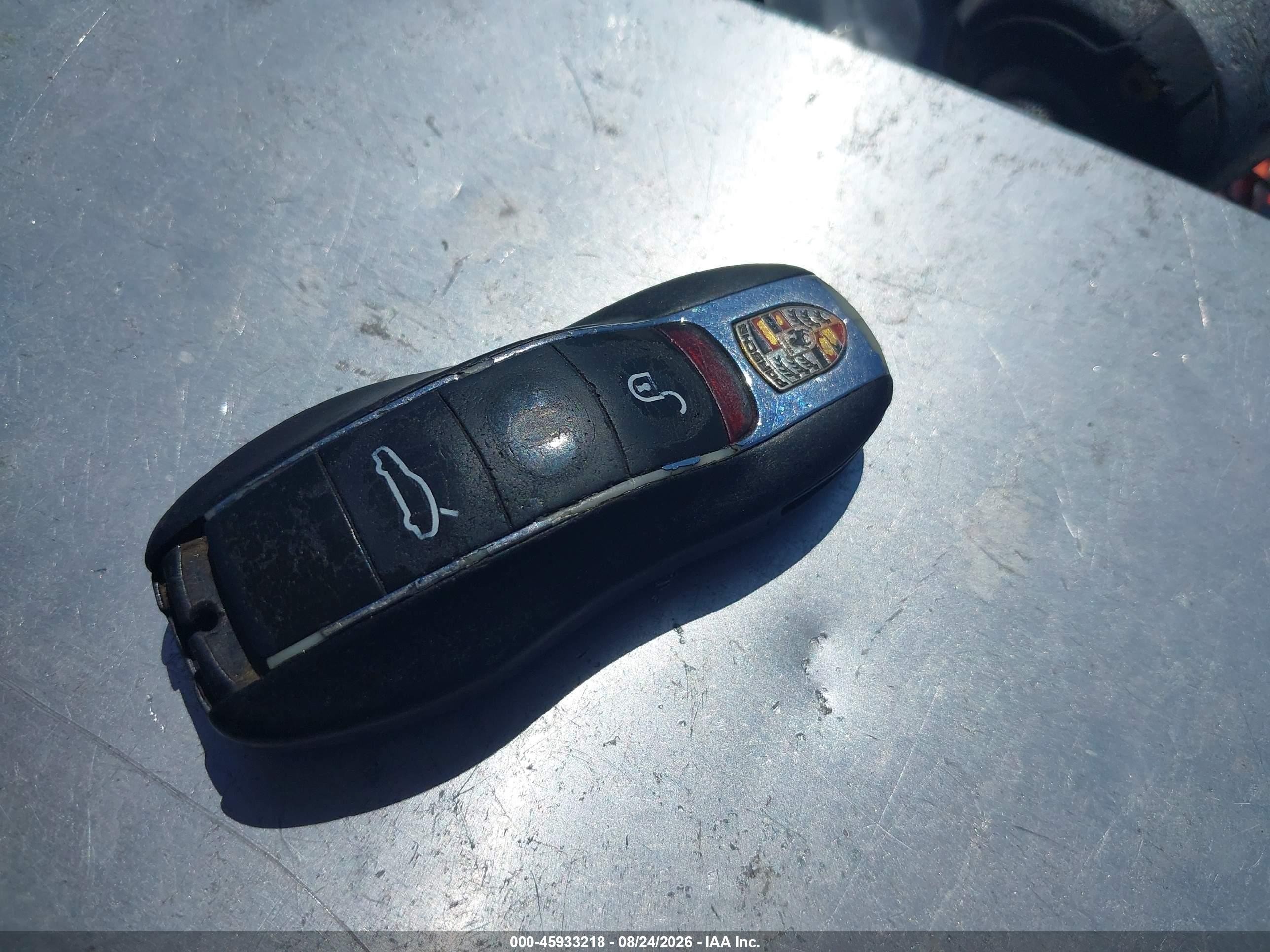 2011 Porsche Panamera 4 Red vin: WP0AA2A7XBL012375