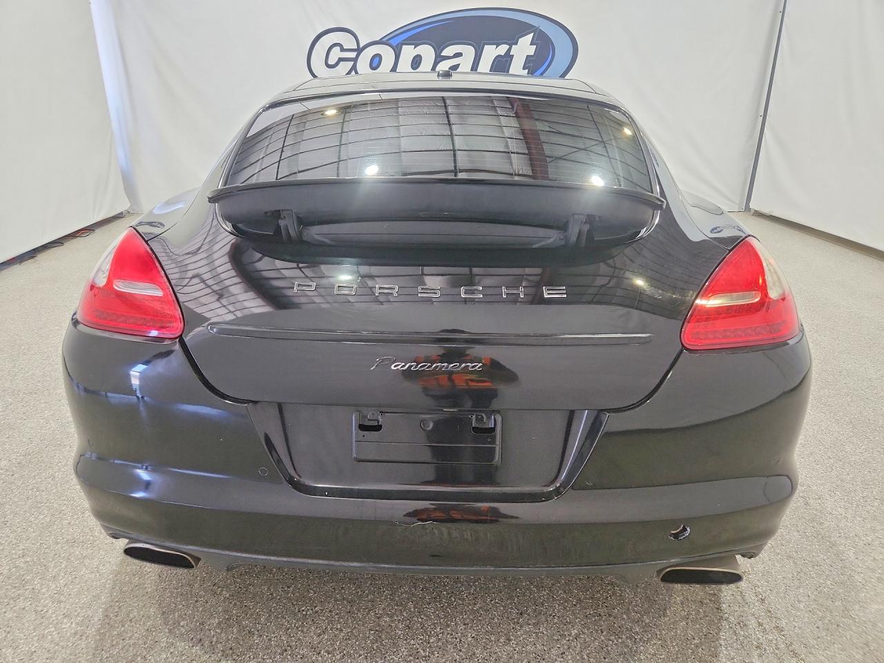 2012 Porsche Panamera 2 Black vin: WP0AA2A7XCL072206
