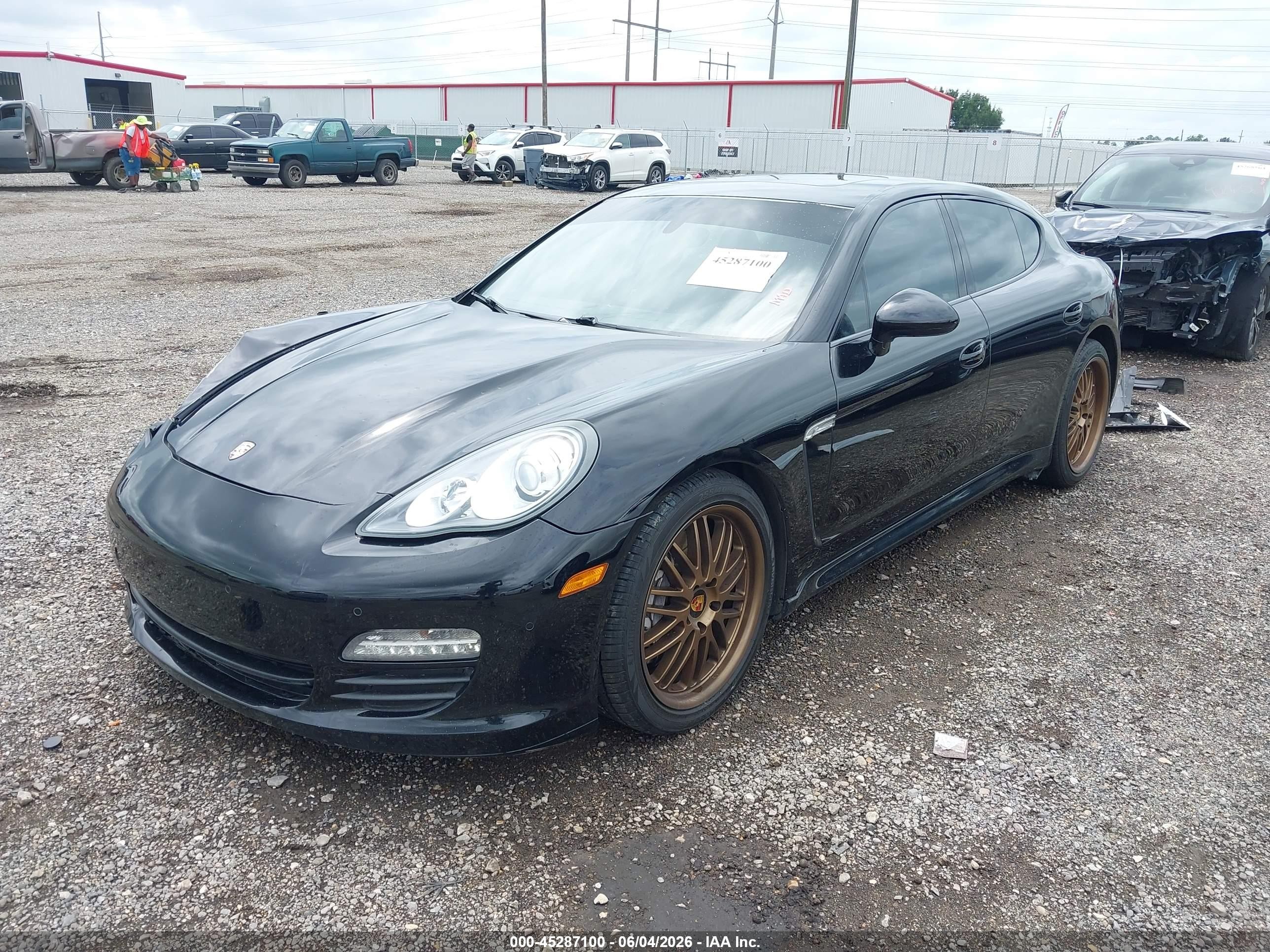 2013 Porsche Panamera   Черный vin: WP0AA2A7XDL012038