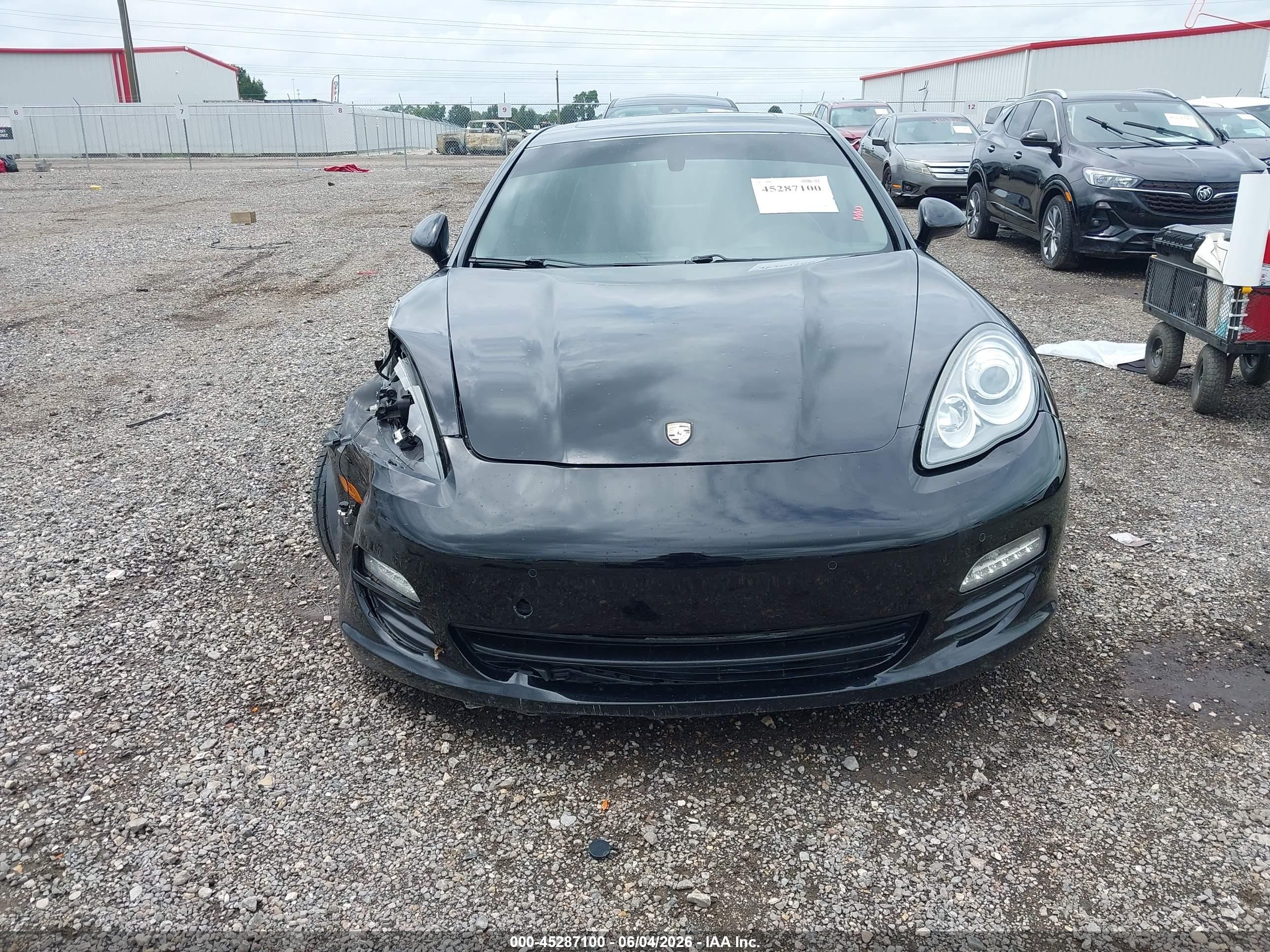 2013 Porsche Panamera   Черный vin: WP0AA2A7XDL012038