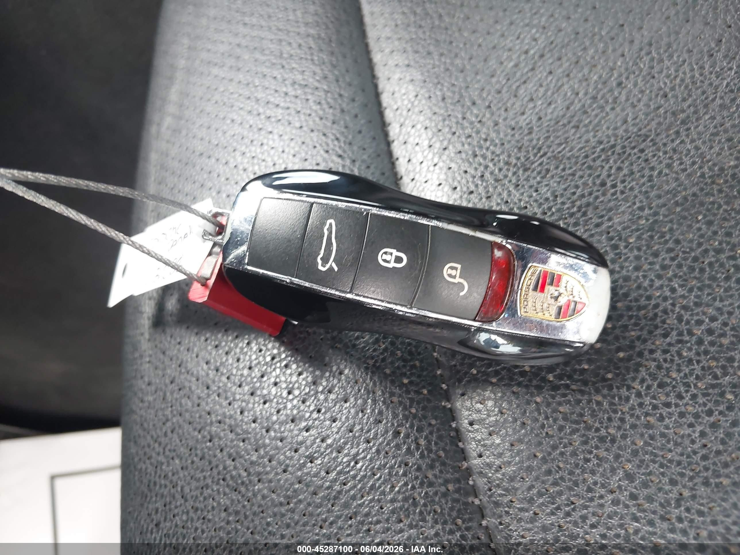 2013 Porsche Panamera   Черный vin: WP0AA2A7XDL012038