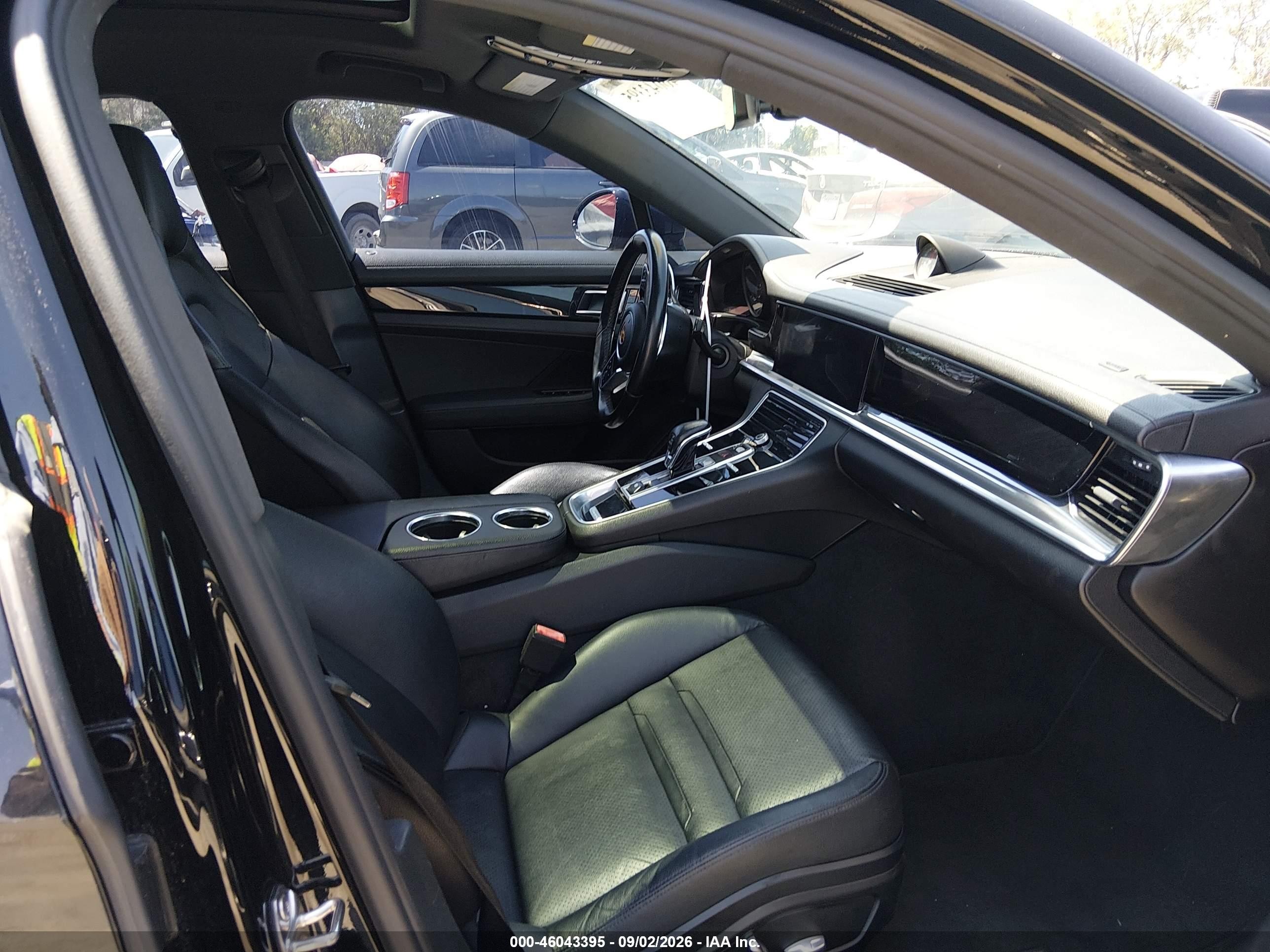 2018 Porsche Panamera 4 Brown vin: WP0AA2A7XJL112510