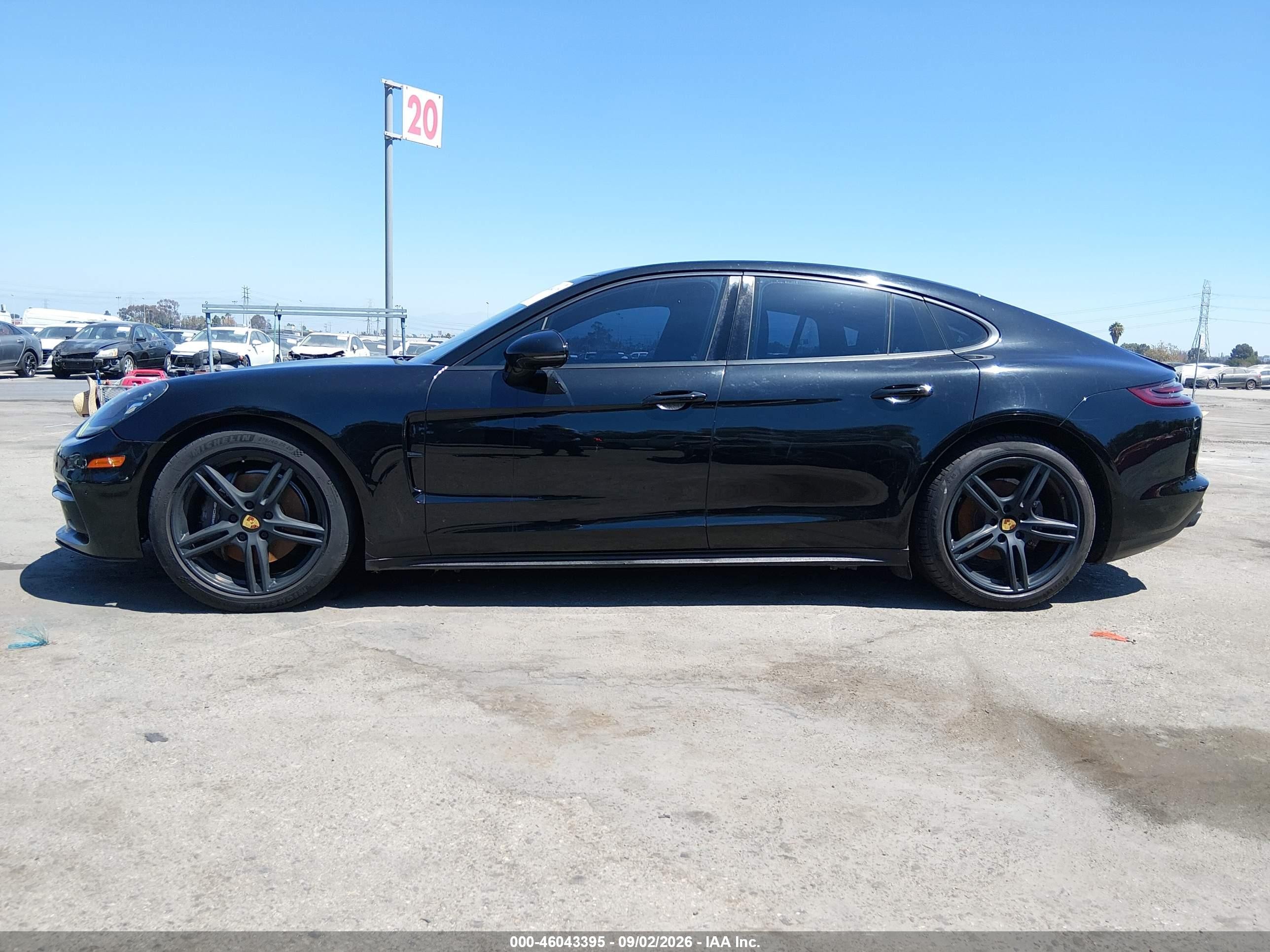2018 Porsche Panamera 4 Brown vin: WP0AA2A7XJL112510