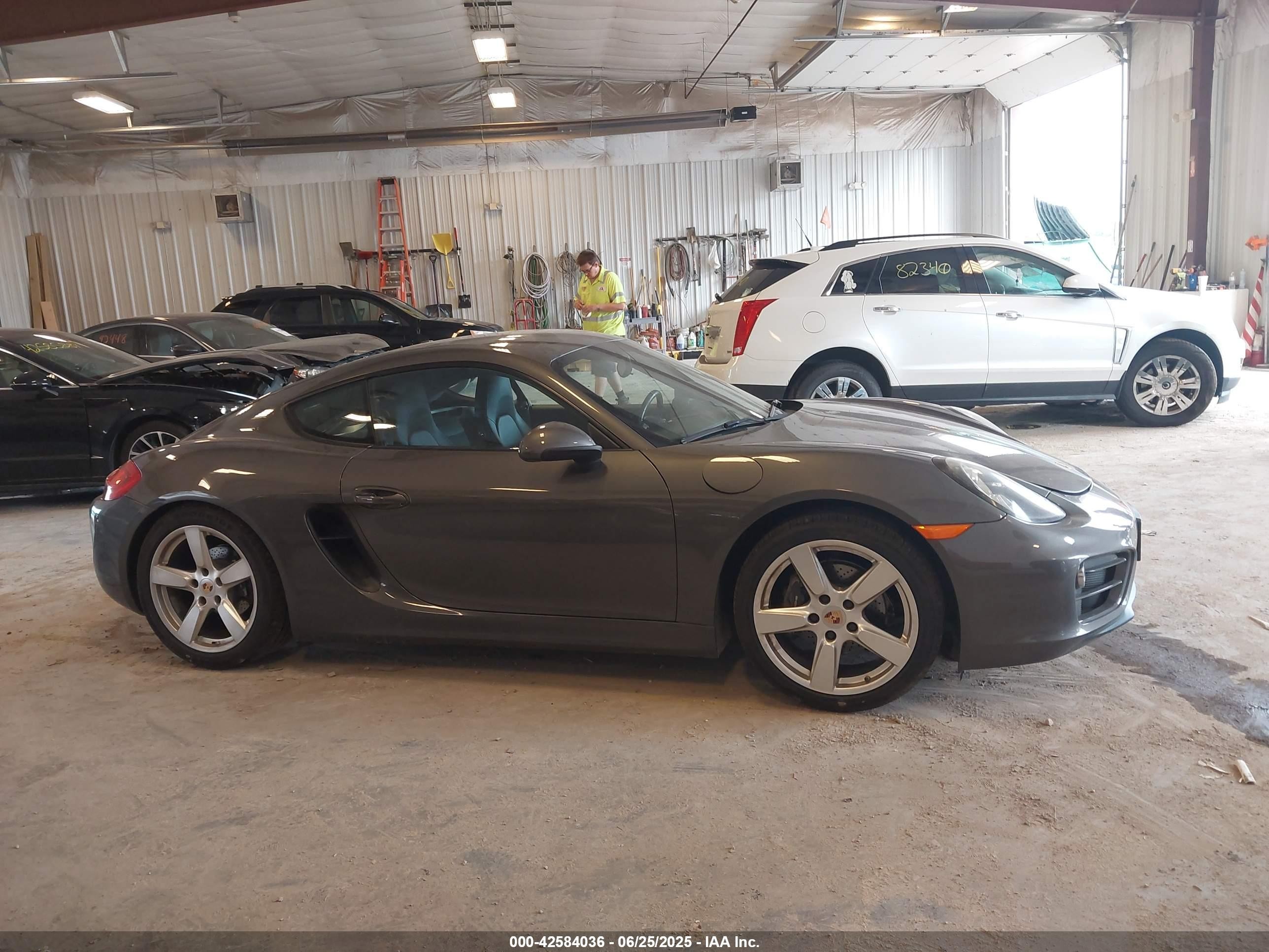 2014 Porsche Cayman   Gray vin: WP0AA2A80EK173031