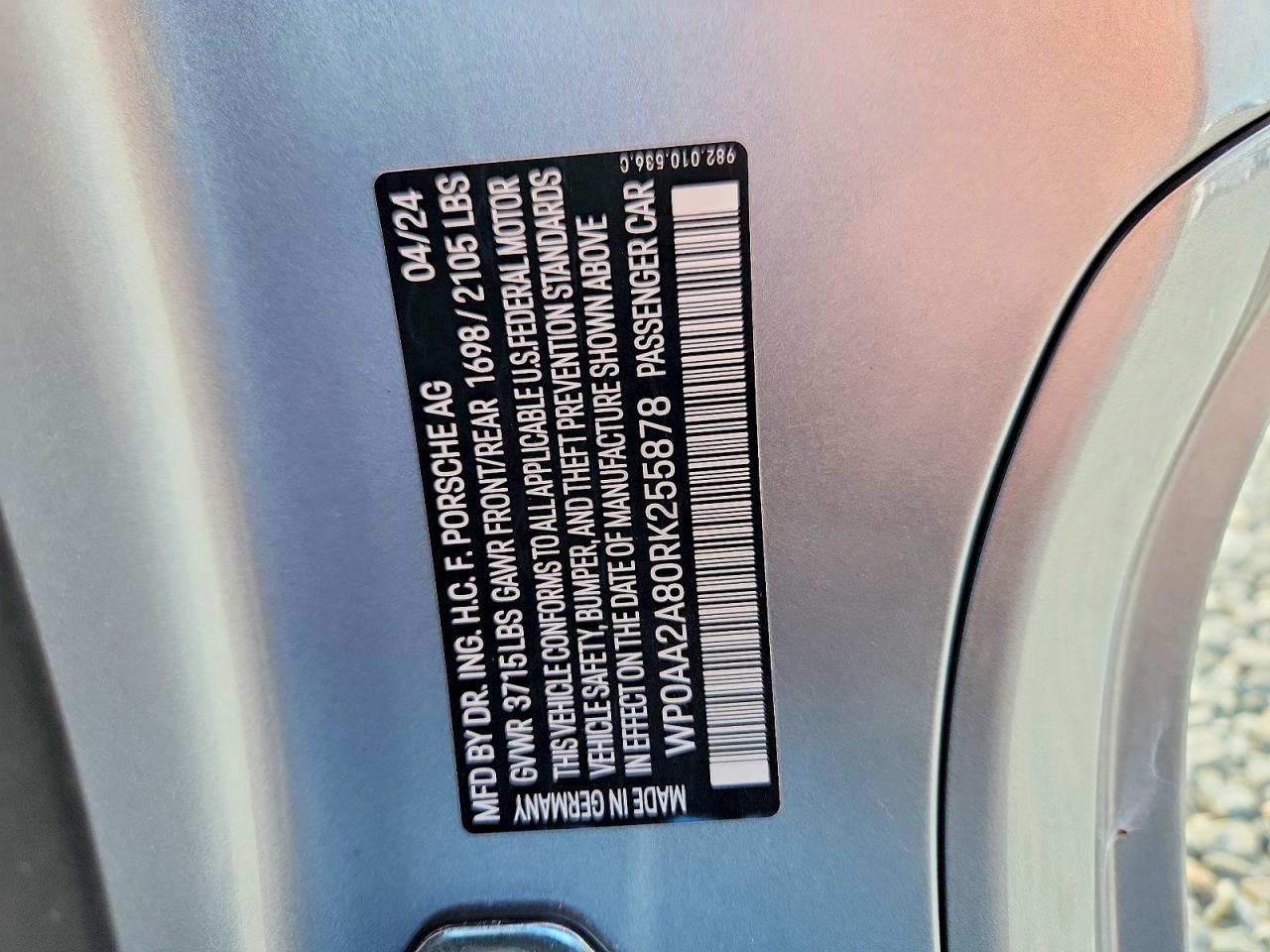 2024 Porsche Cayman Base Silver vin: WP0AA2A80RK255878