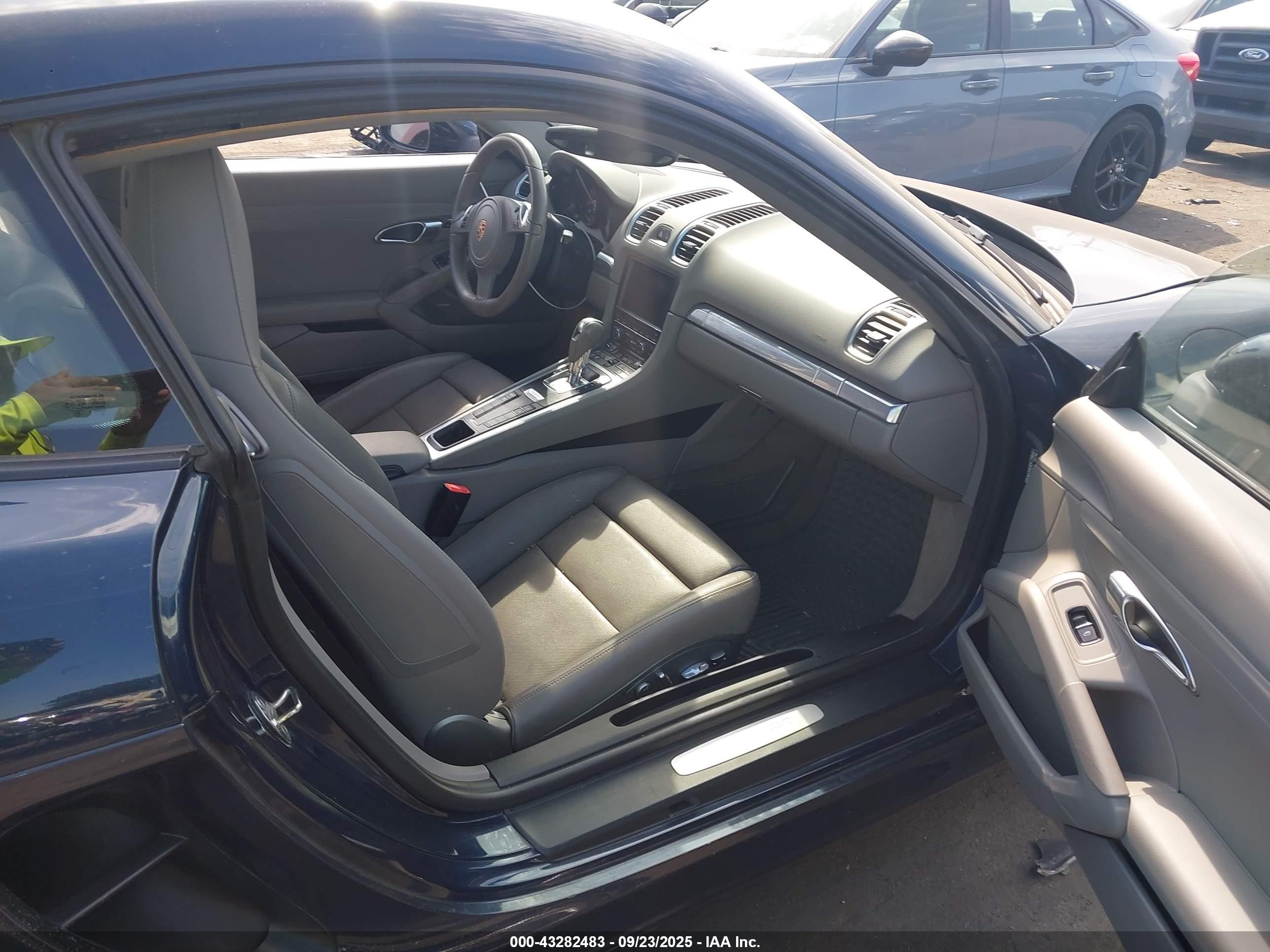 2014 Porsche Cayman   Синий vin: WP0AA2A83EK170642