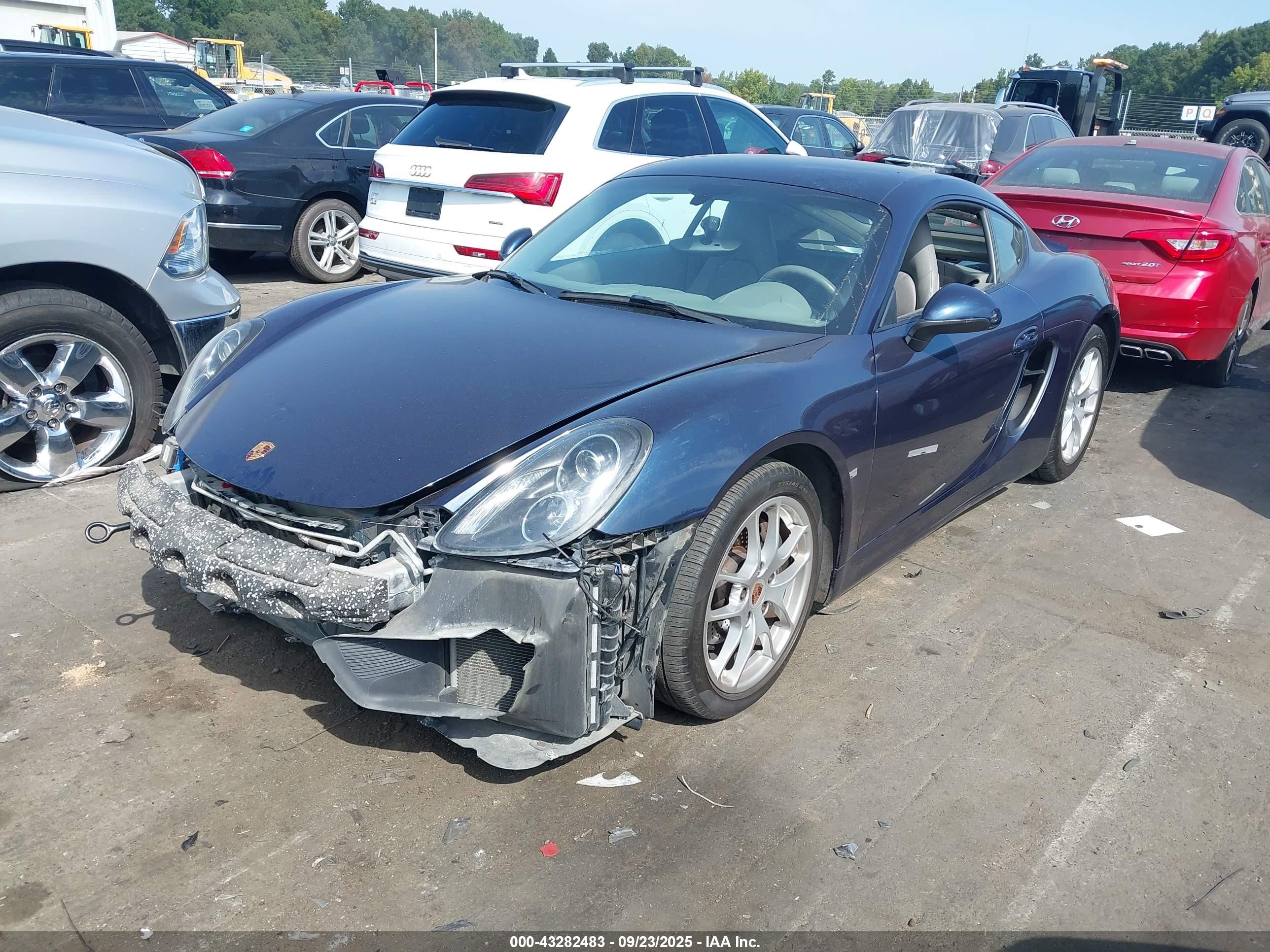 2014 Porsche Cayman   Синий vin: WP0AA2A83EK170642