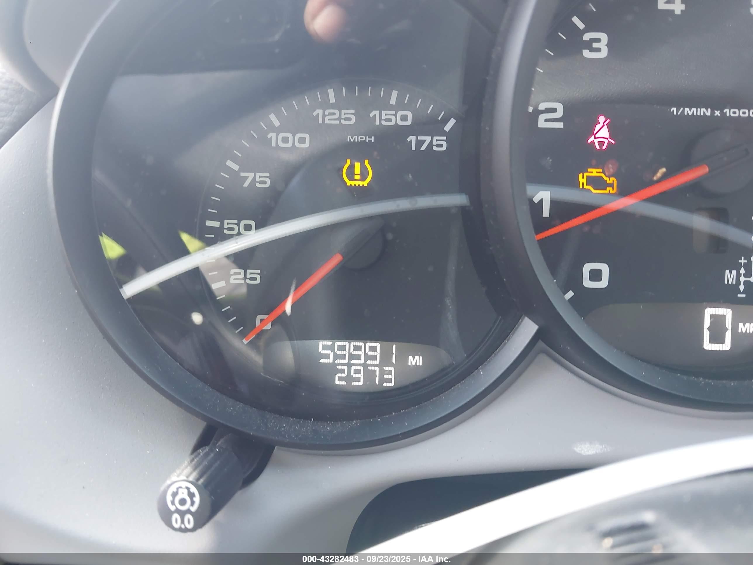 2014 Porsche Cayman   Синий vin: WP0AA2A83EK170642